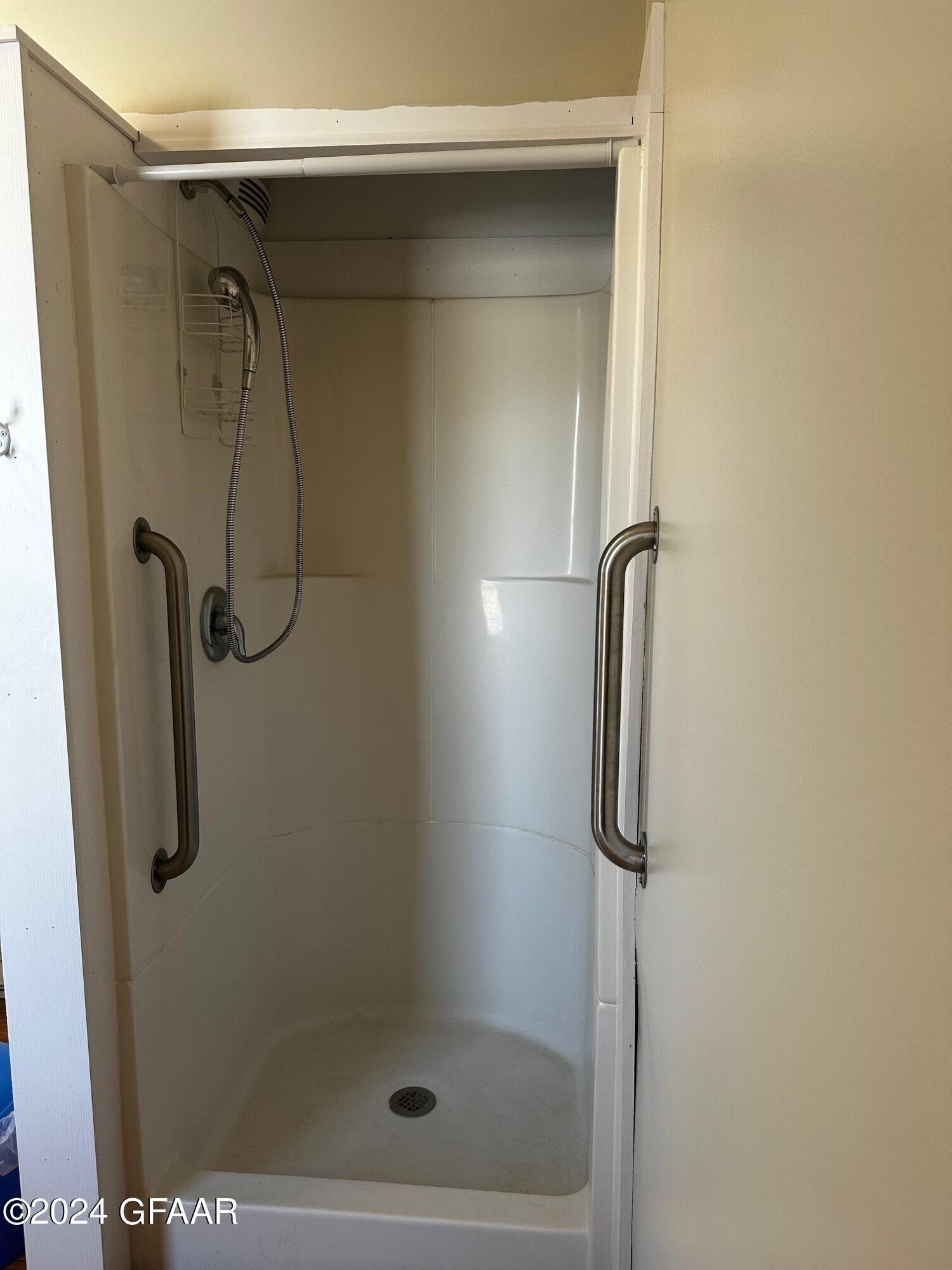 230 STATE Street NE, McIntosh