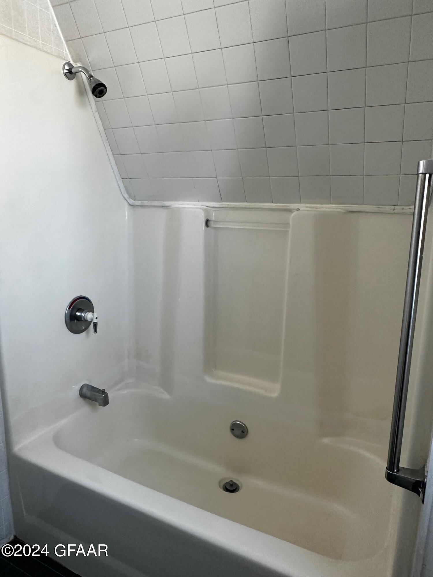 230 STATE Street NE, McIntosh