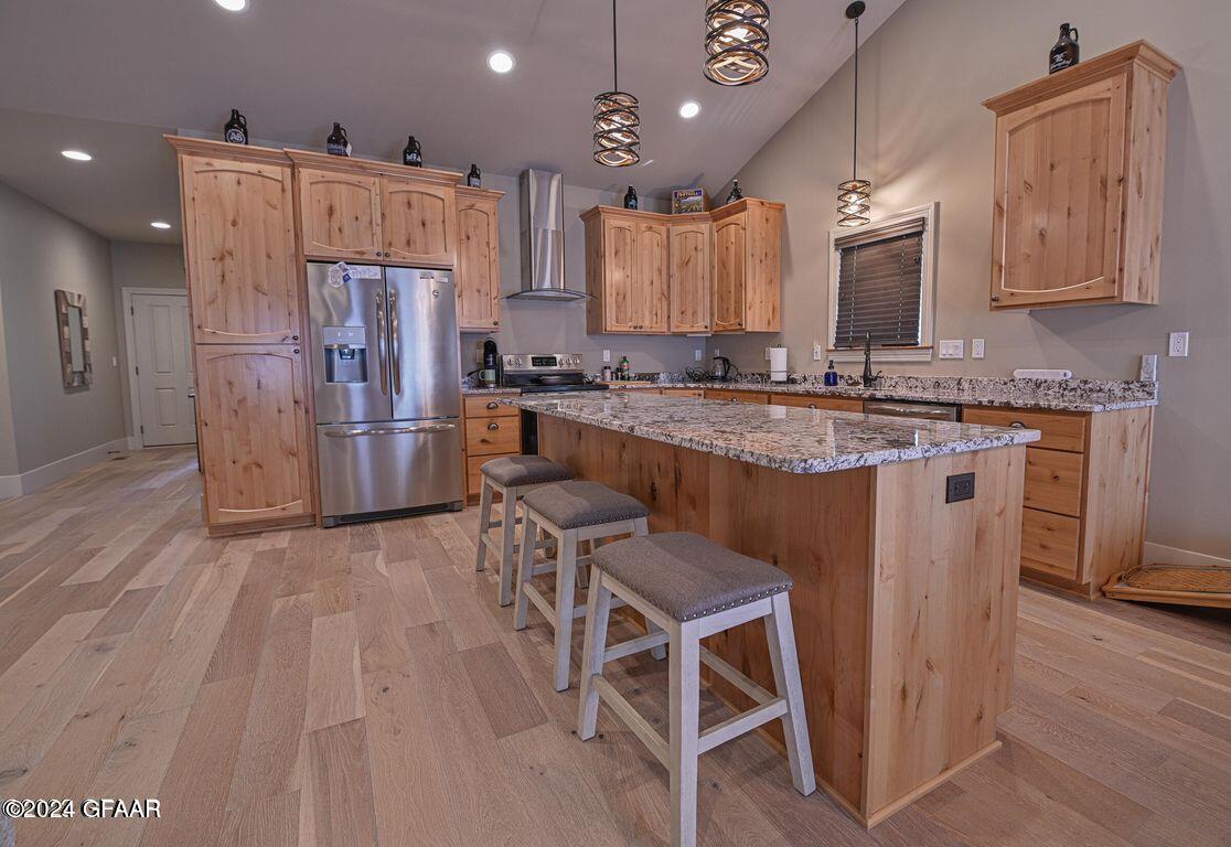 6005 PRAIRIEWOOD Drive