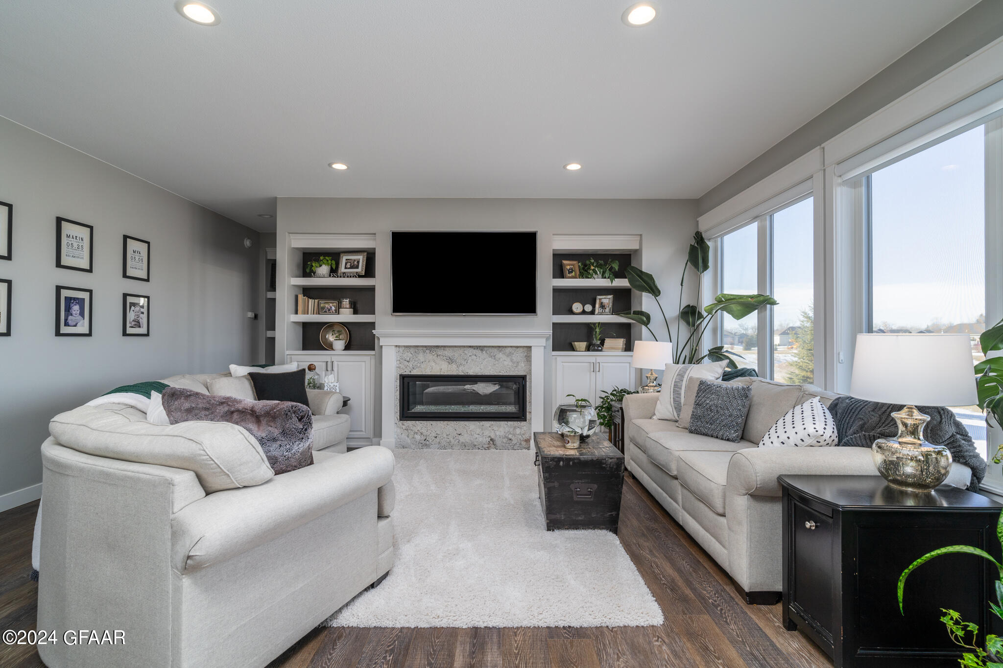 617 BRANDON Boulevard