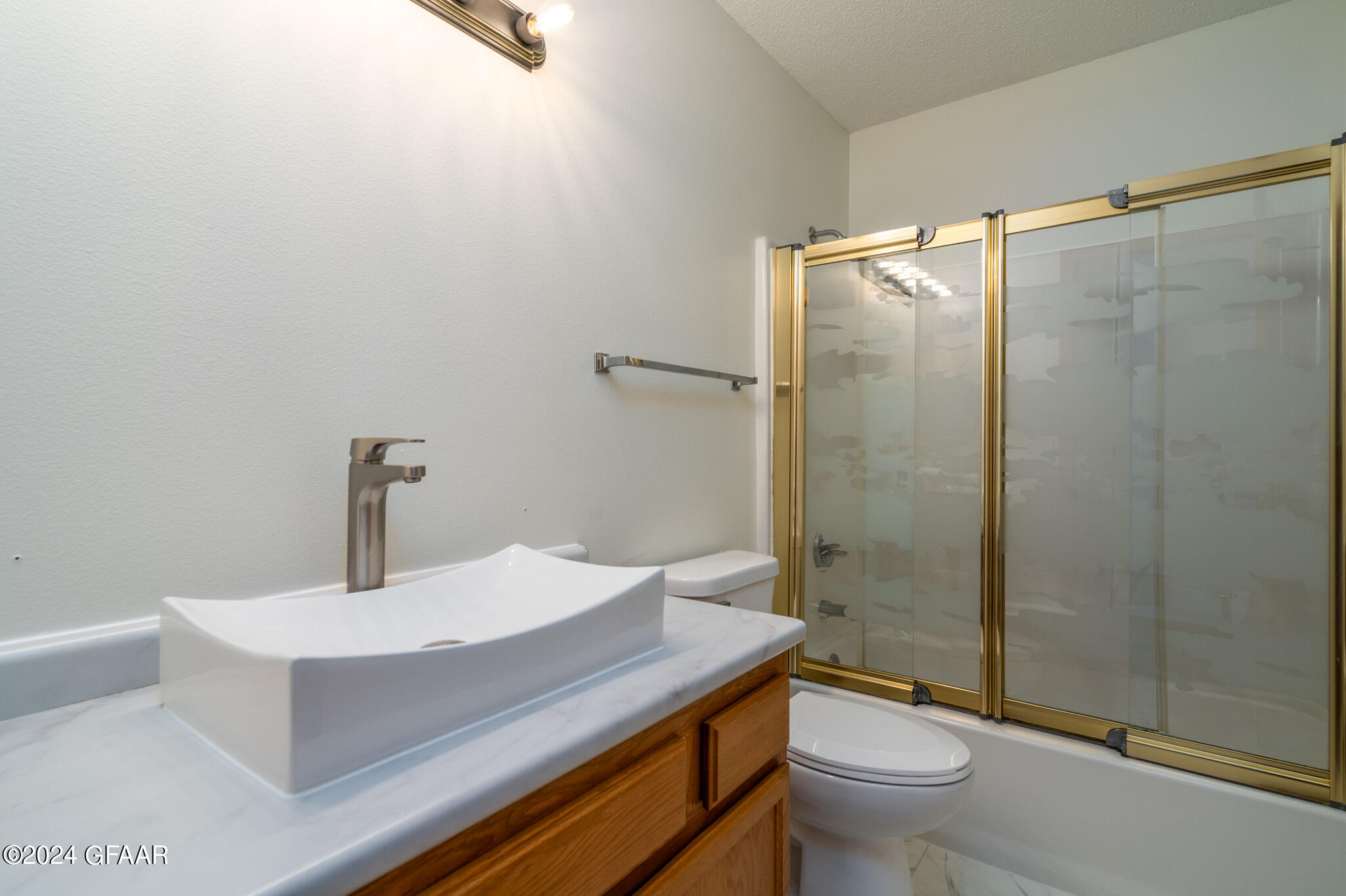 5077 WEST ELM Court