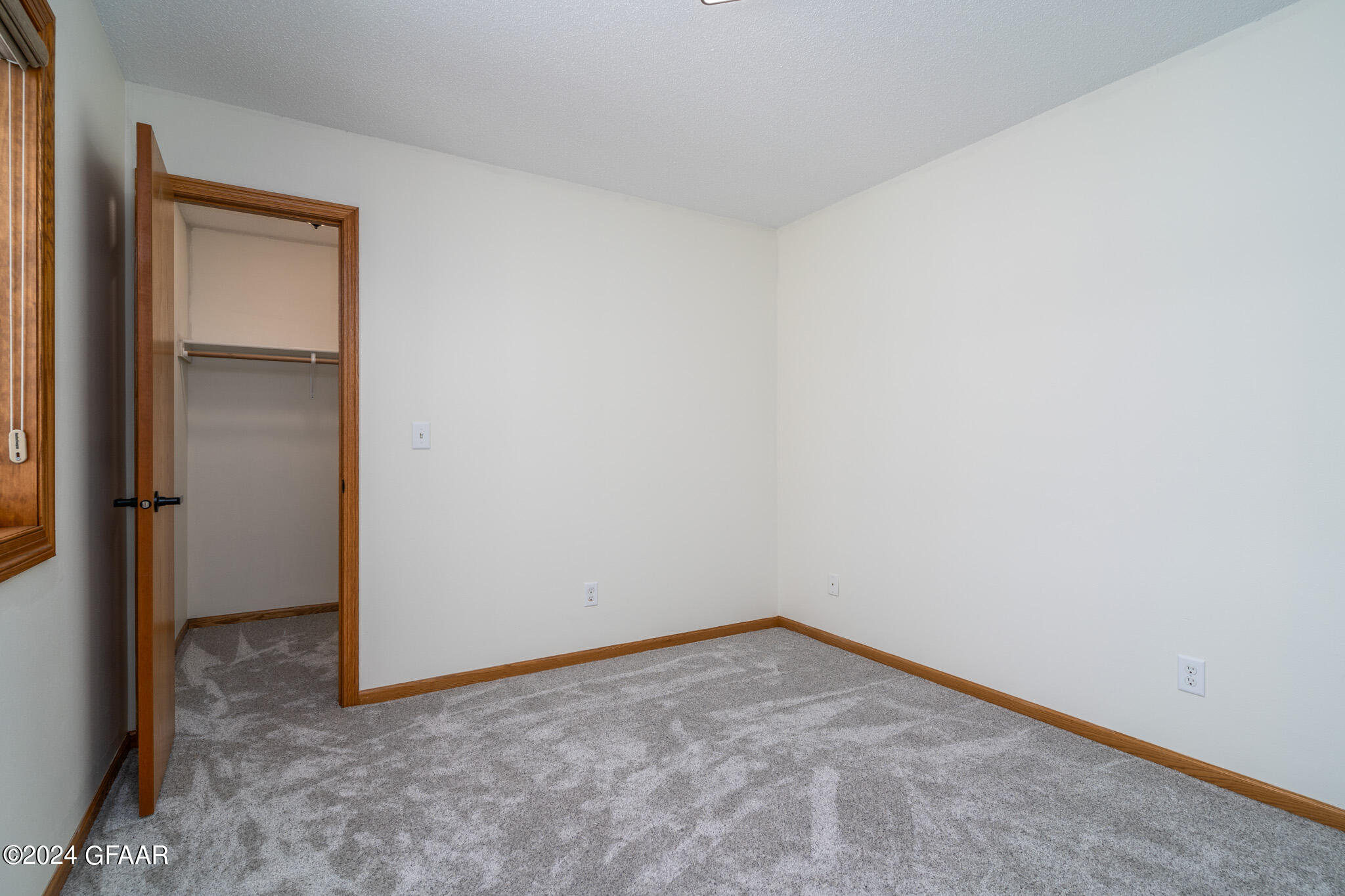 5077 WEST ELM Court