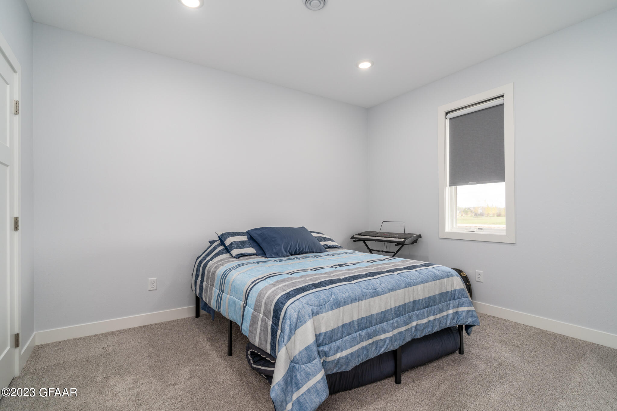 3676 DONNA Drive