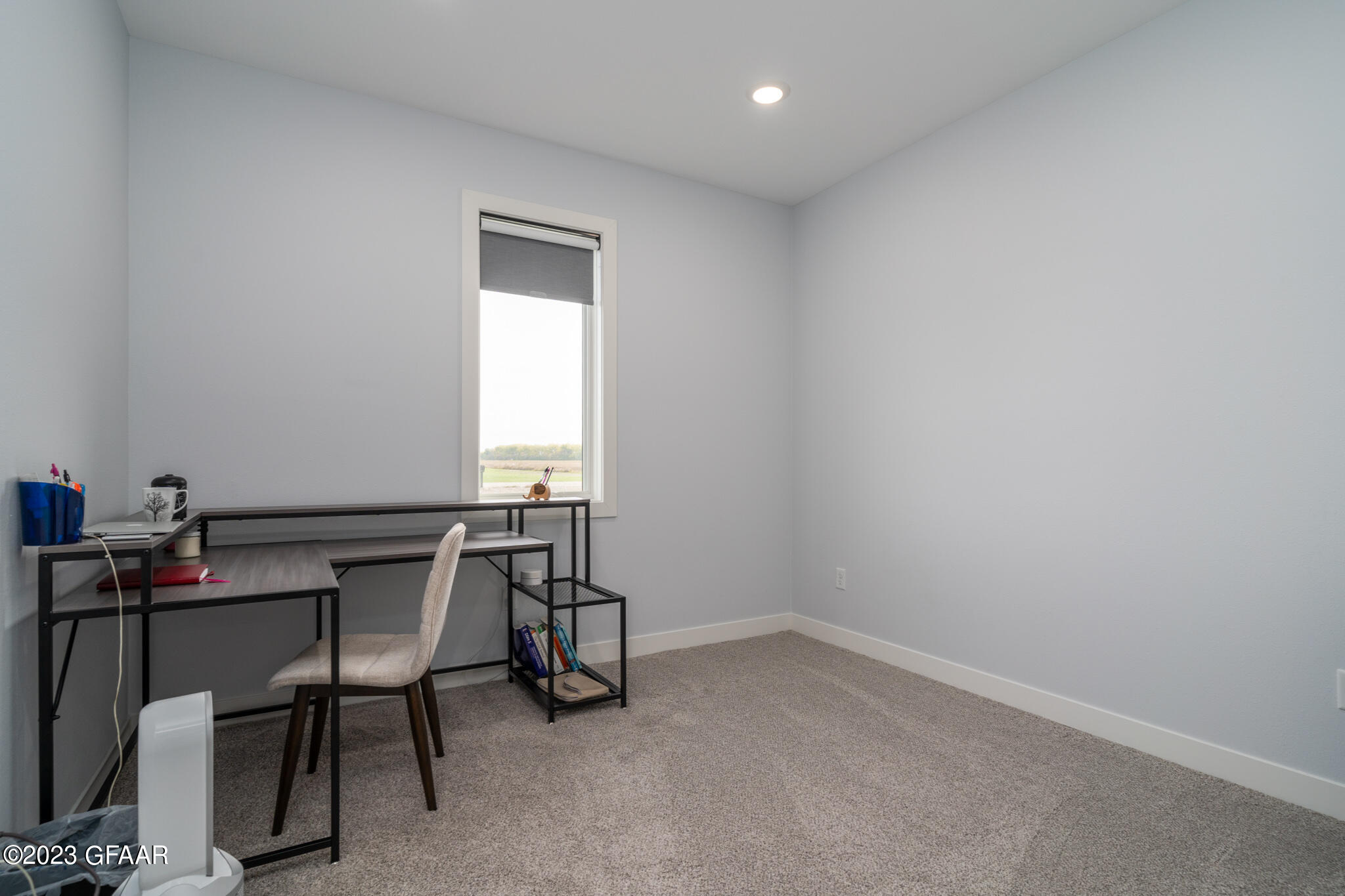 3676 DONNA Drive