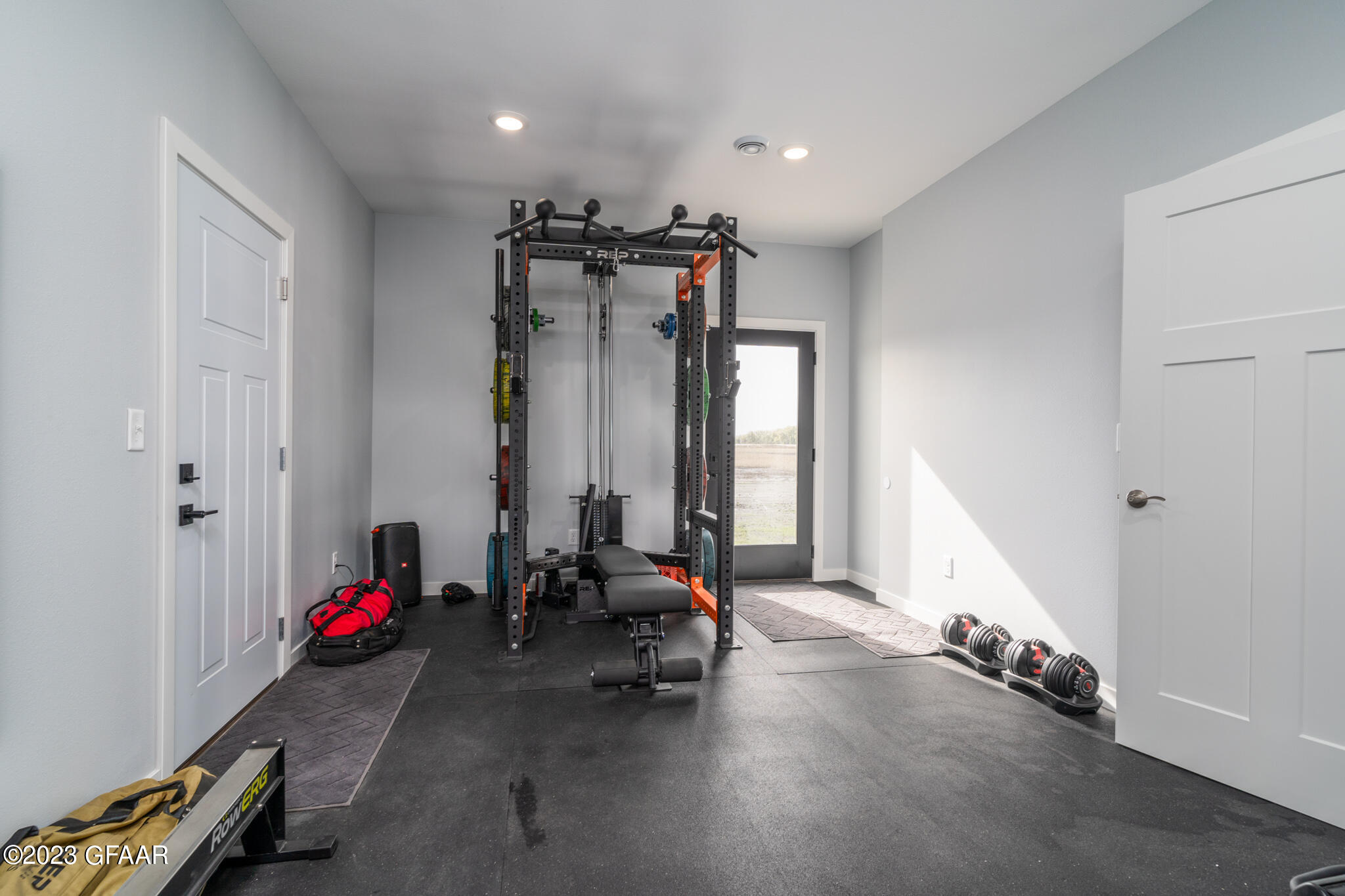 3676 DONNA Drive