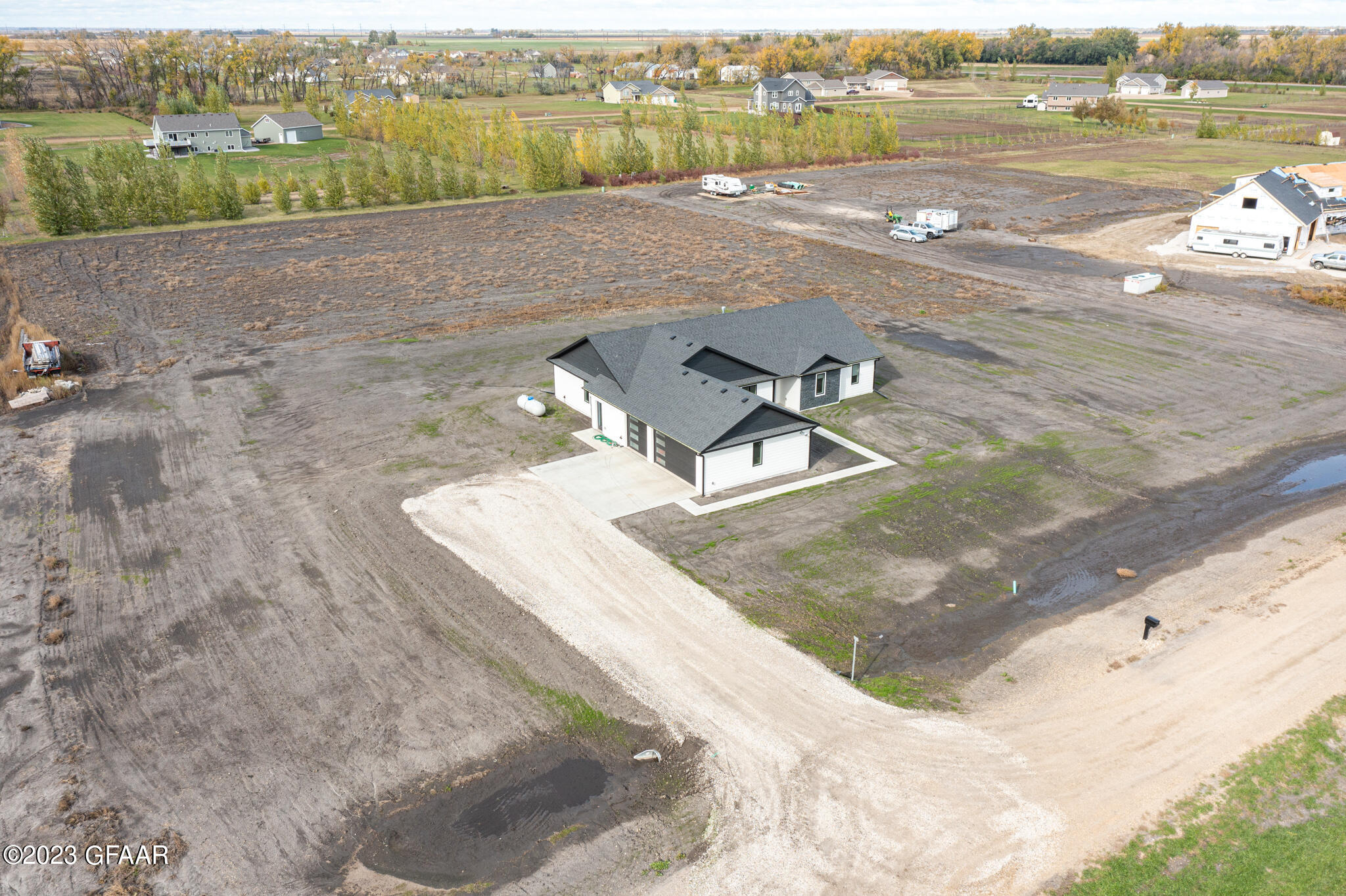 3676 DONNA Drive