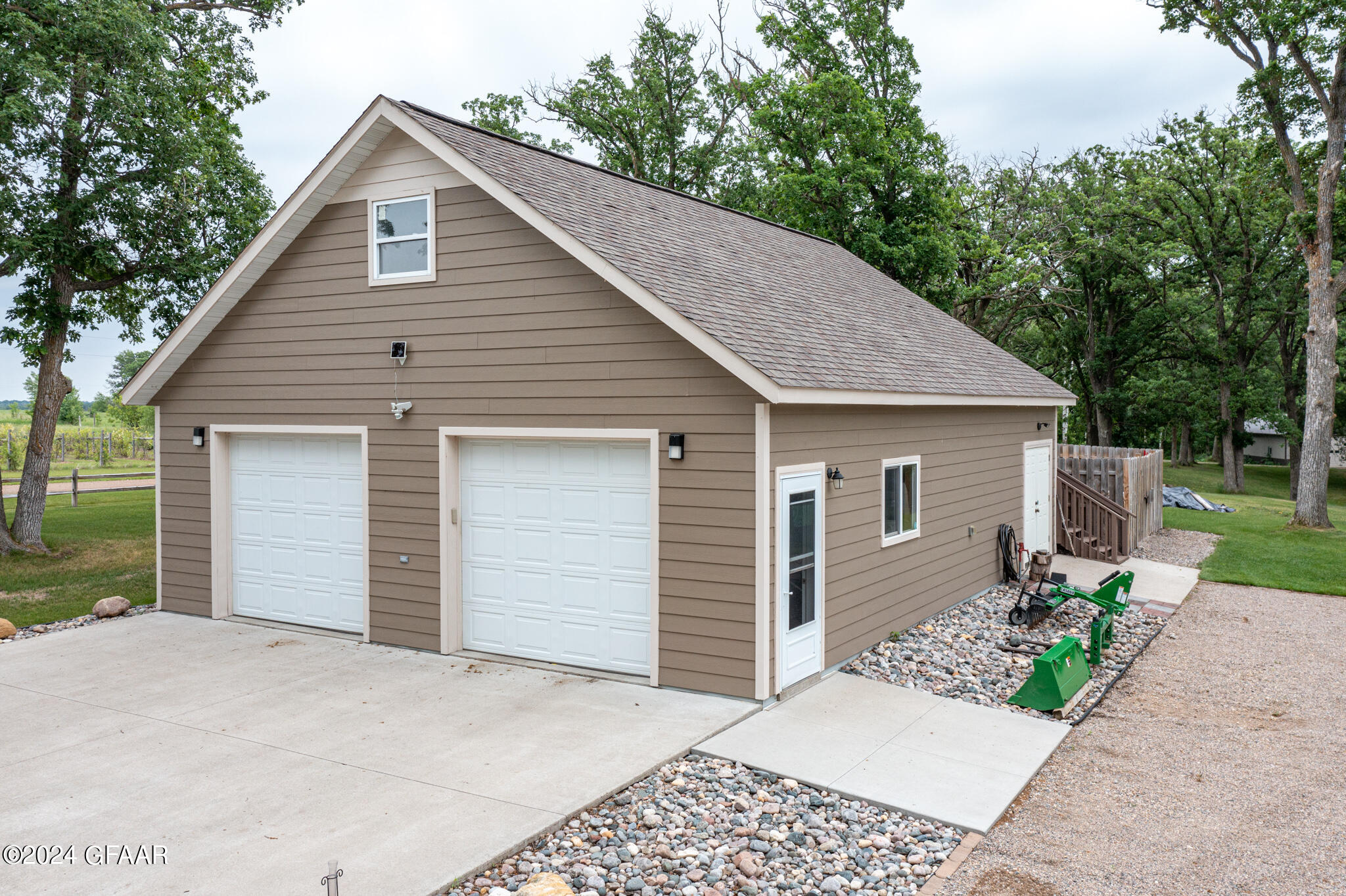 34305 OAK LAKE Circle SE