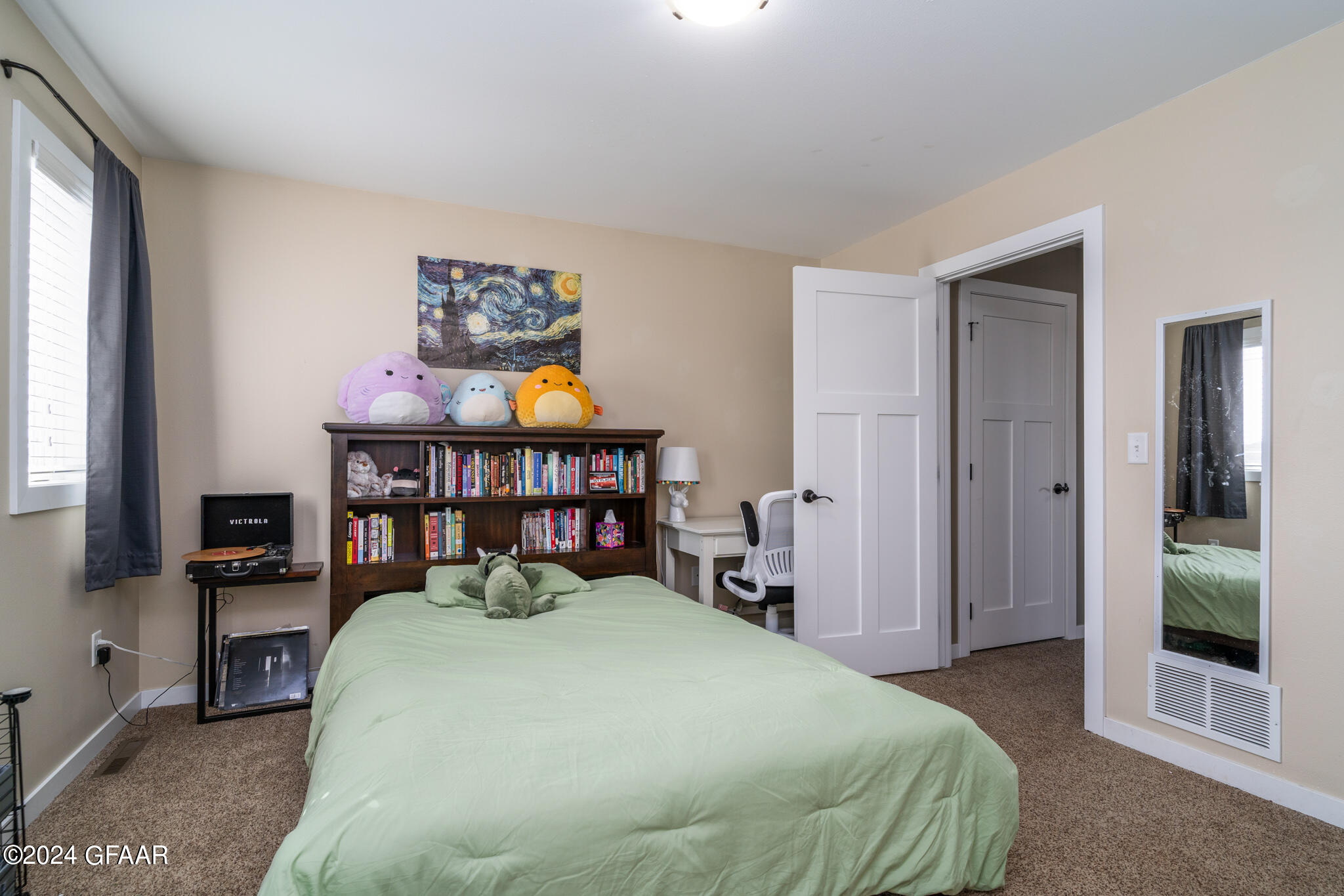 5440 MAC Drive