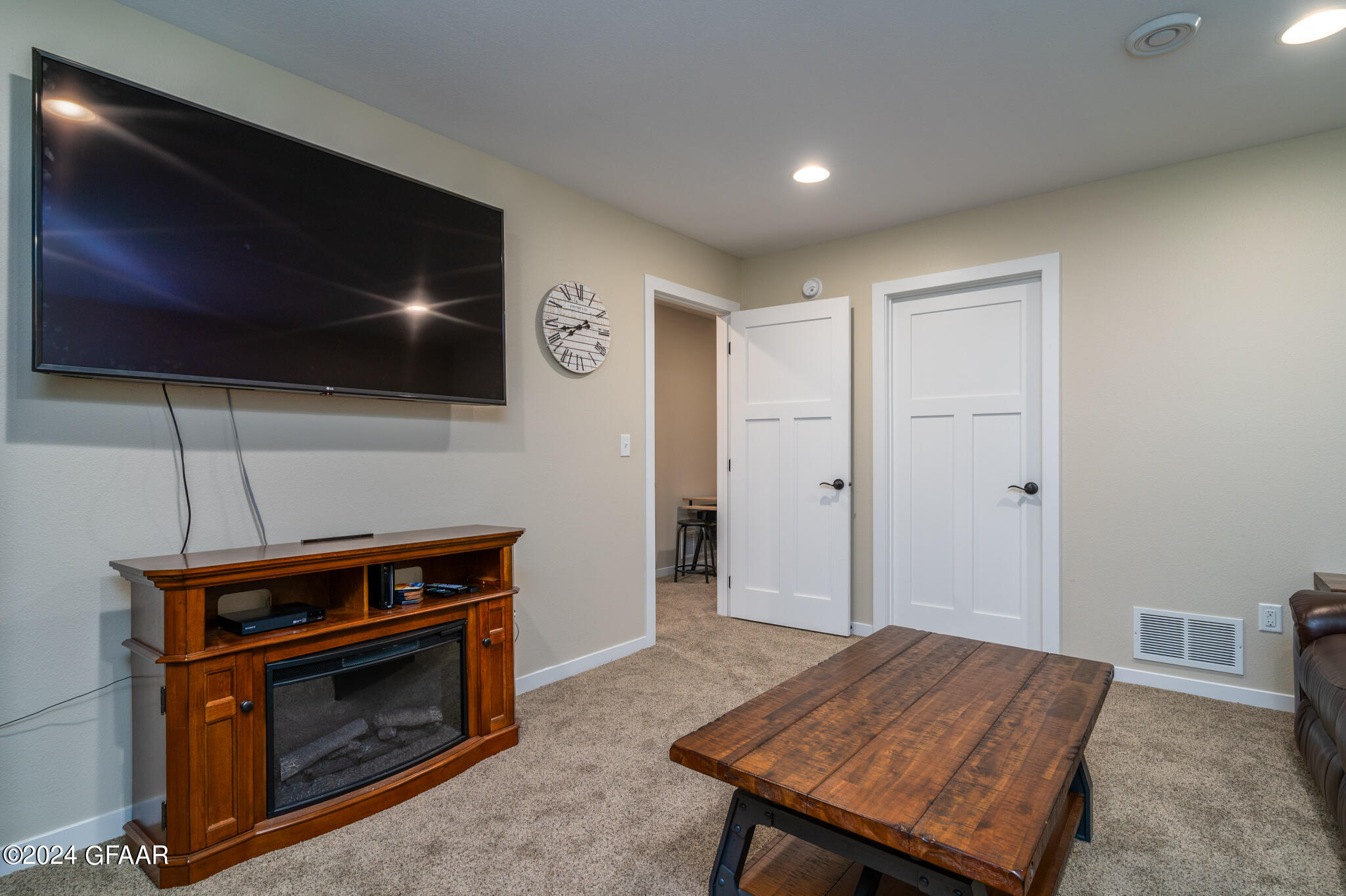 5440 MAC Drive