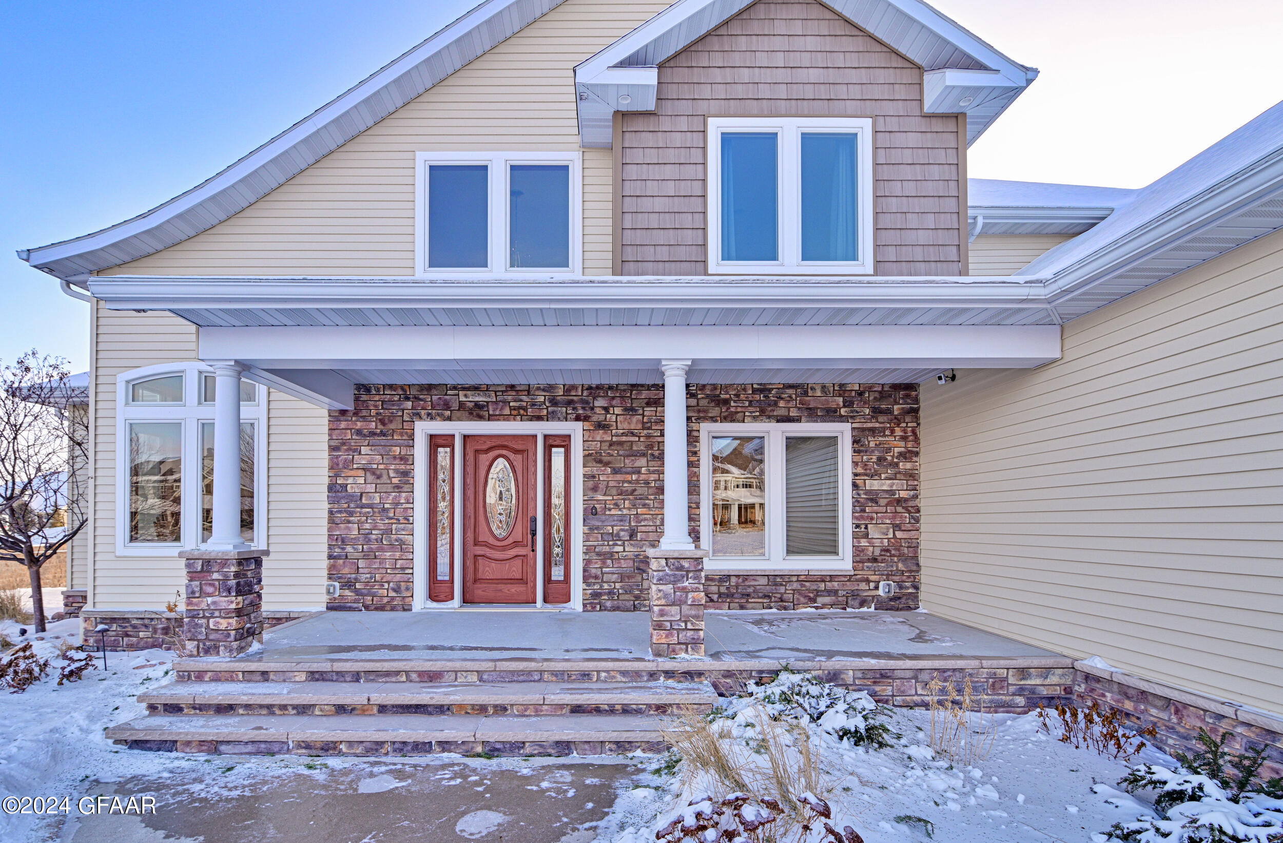 668 VINEYARD Drive