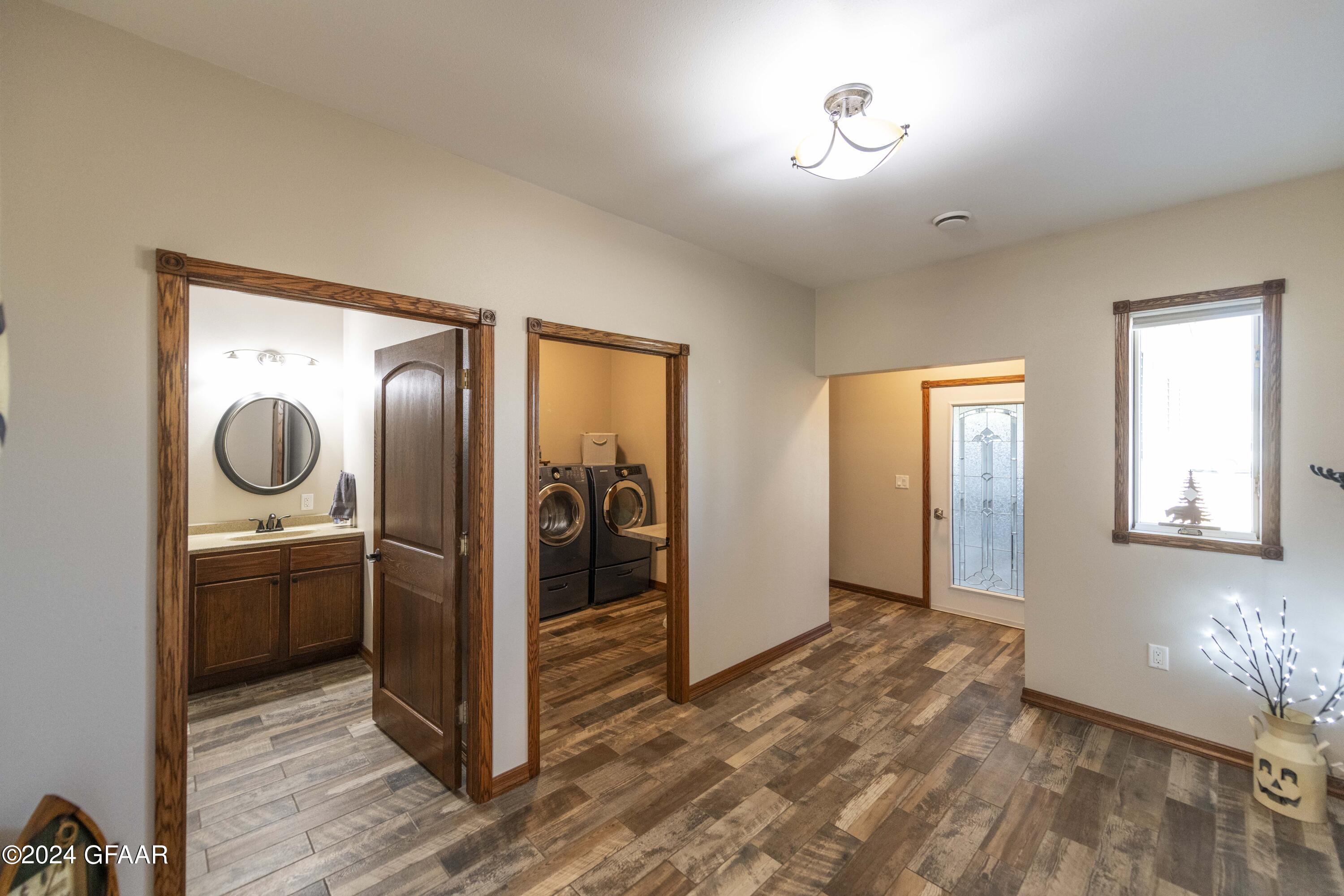 1091 MORNING DOVE Drive NE