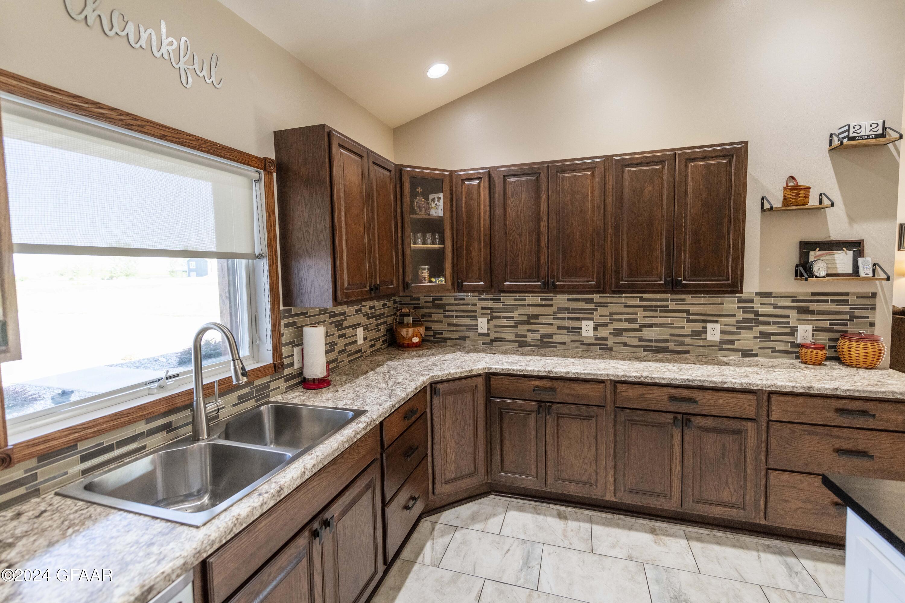 1091 MORNING DOVE Drive NE