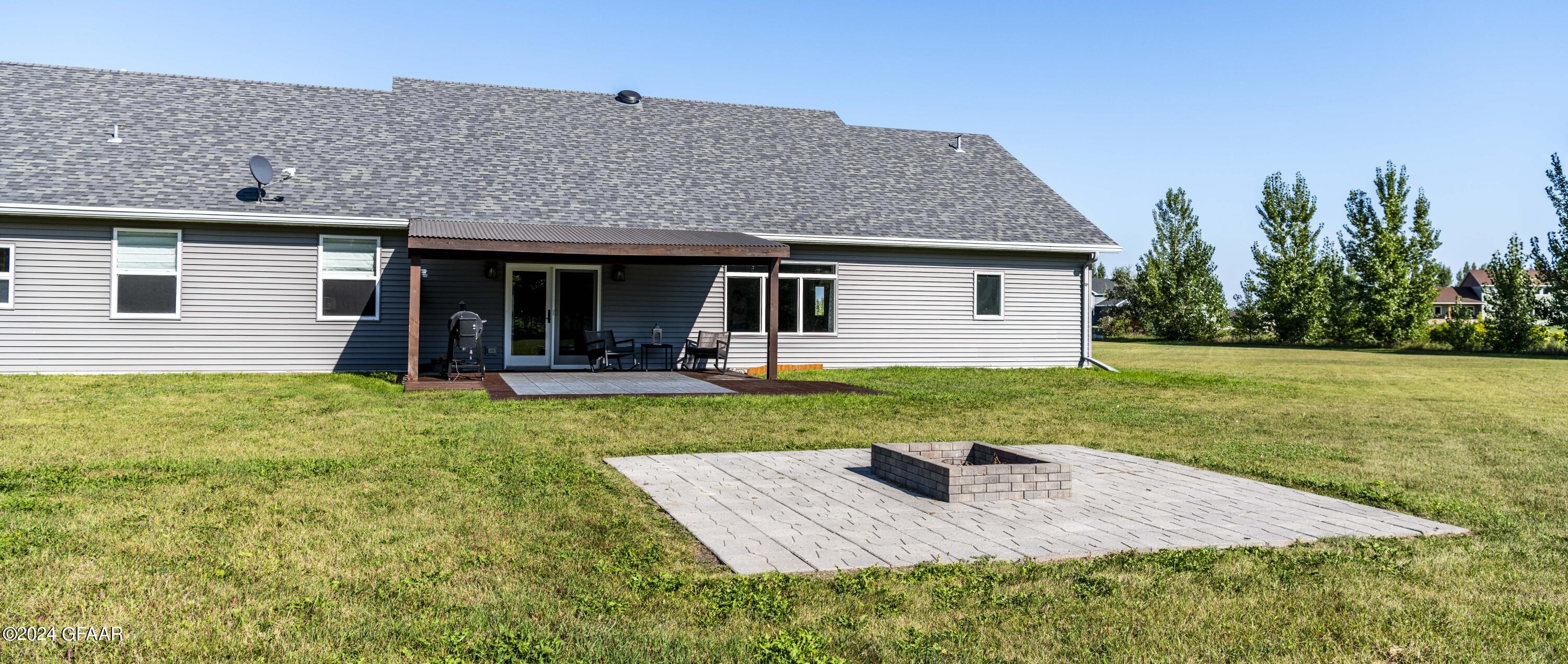 1091 MORNING DOVE Drive NE