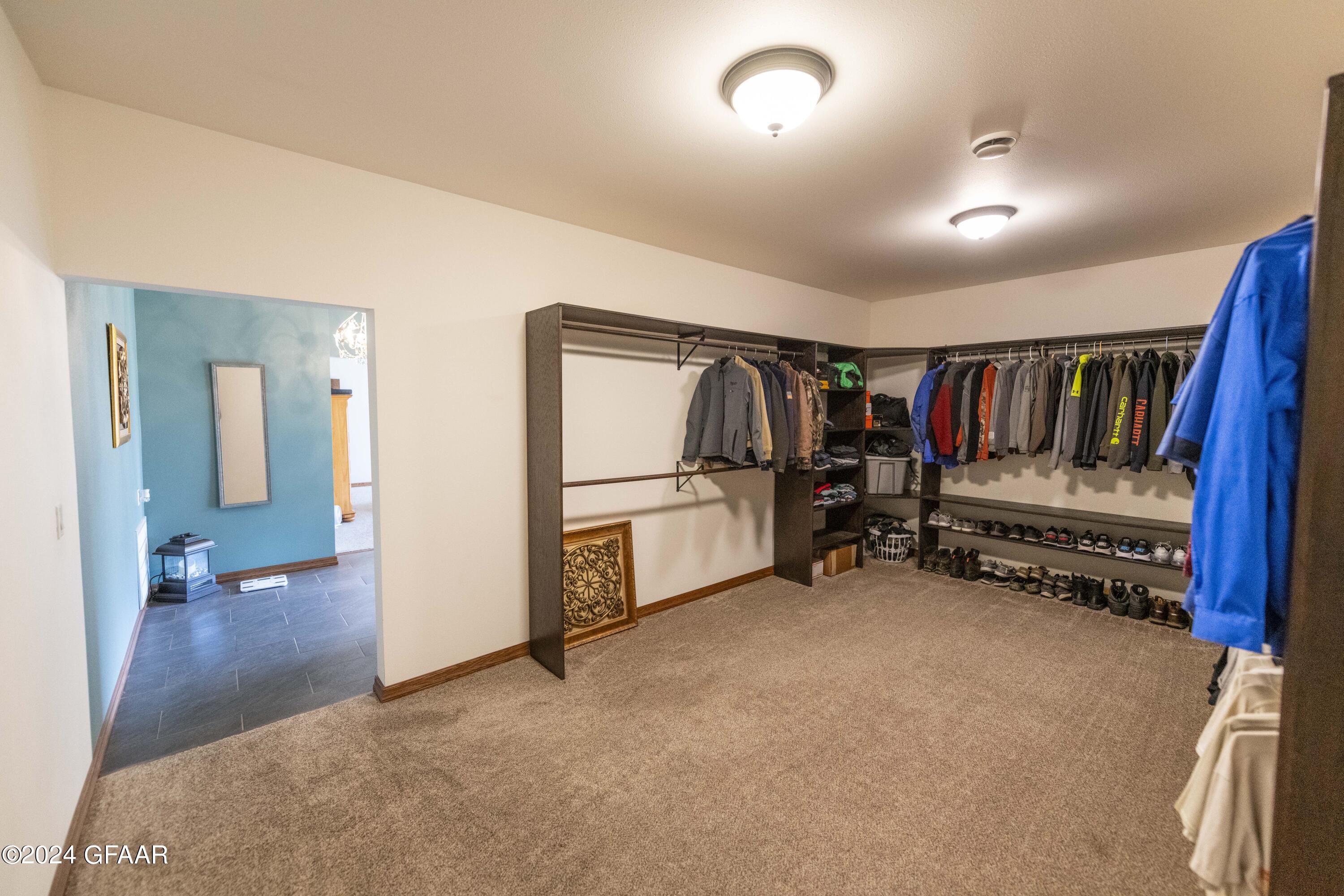 1091 MORNING DOVE Drive NE