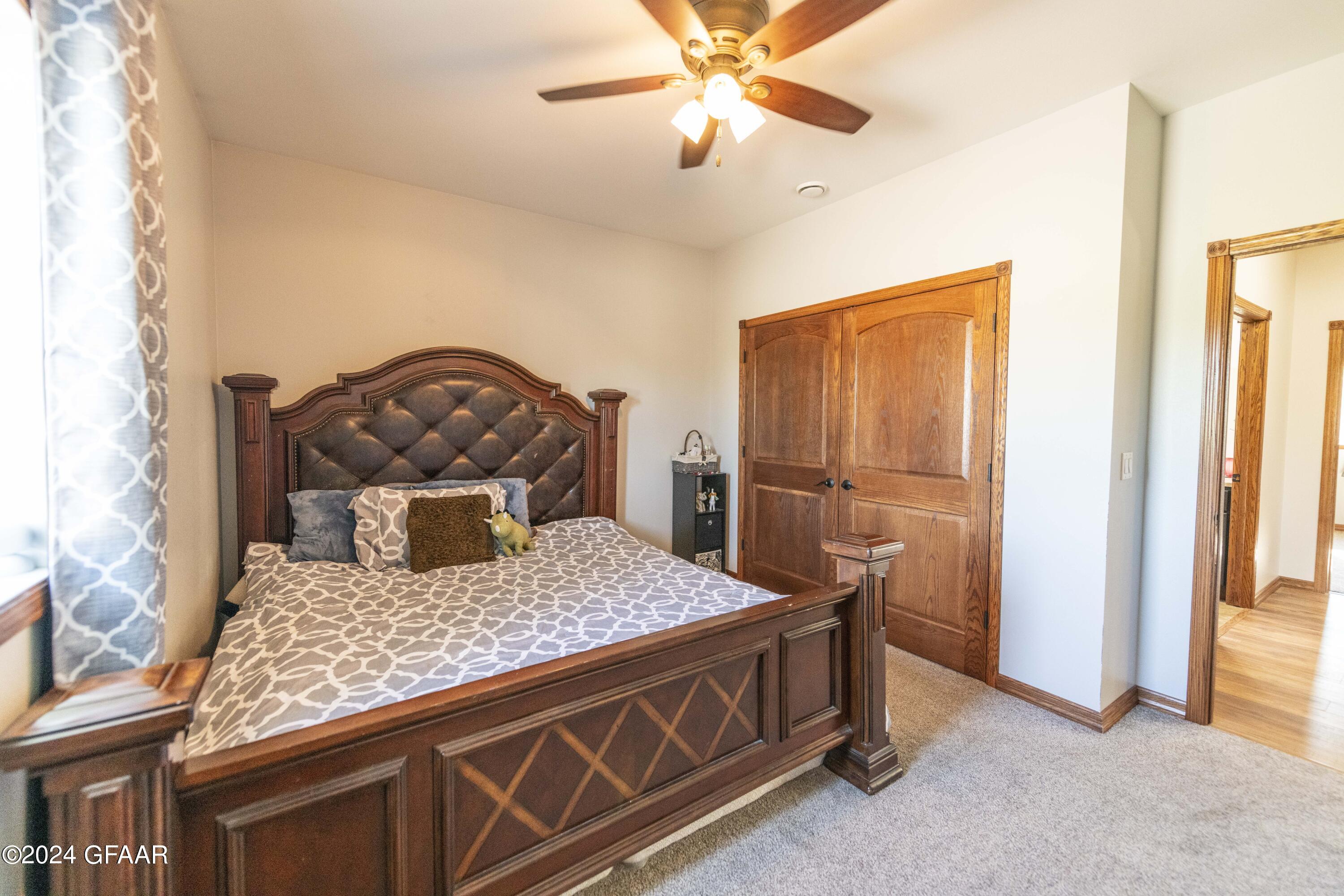 1091 MORNING DOVE Drive NE