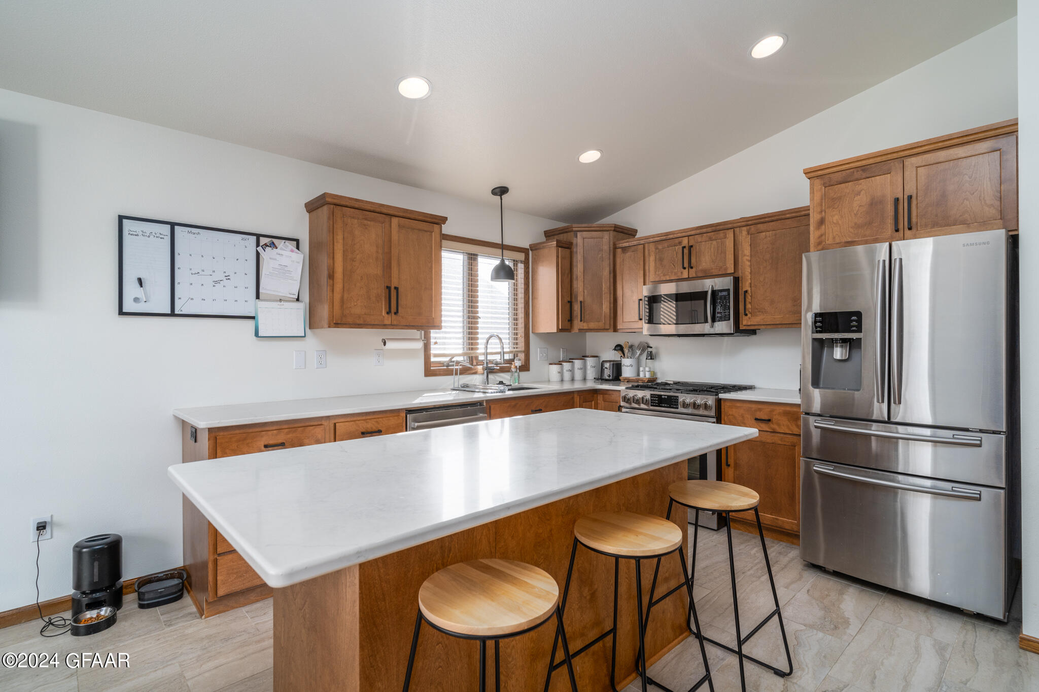 686 MIGHTY ACRES Drive