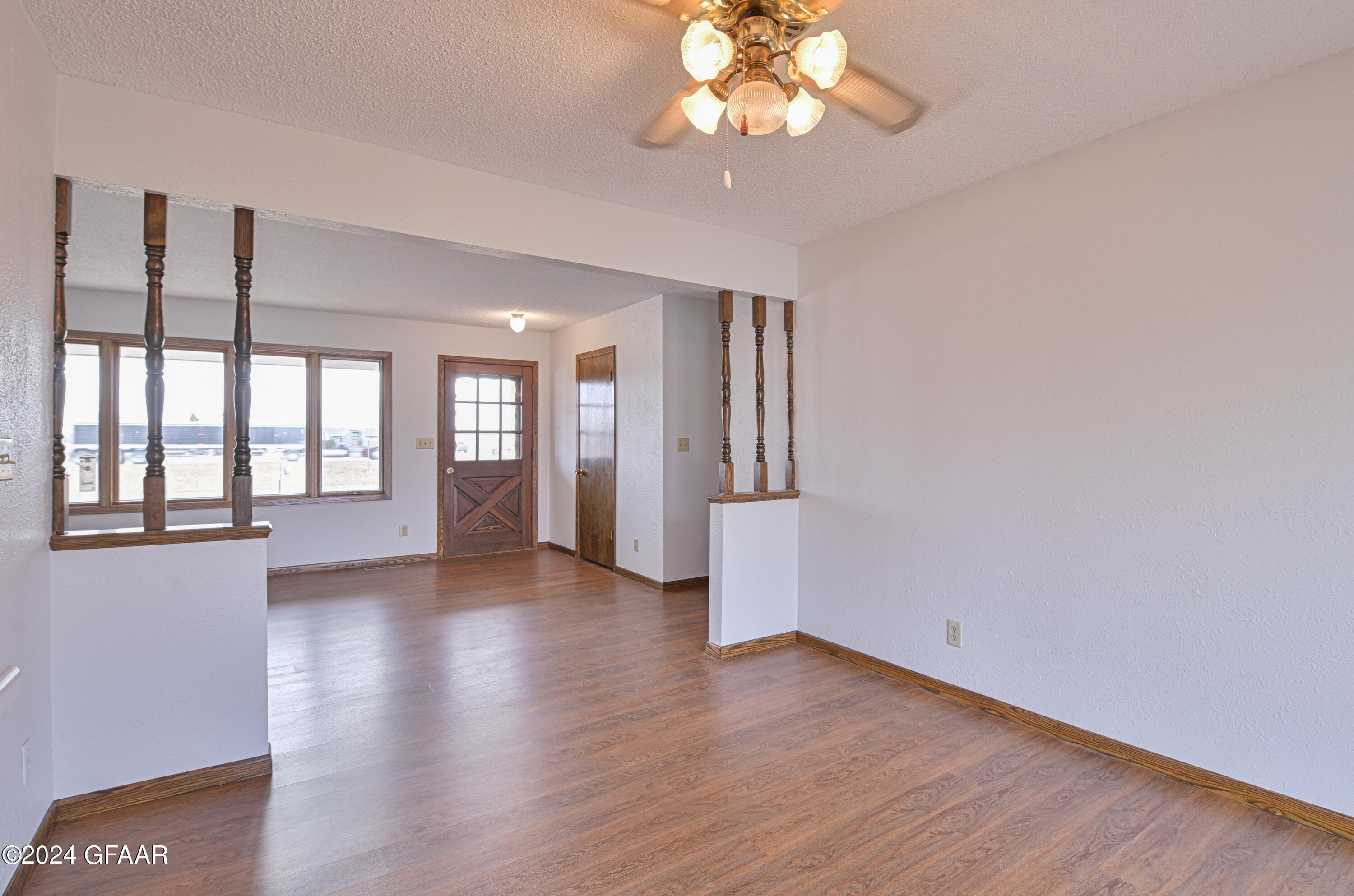 10211 452ND Avenue NW