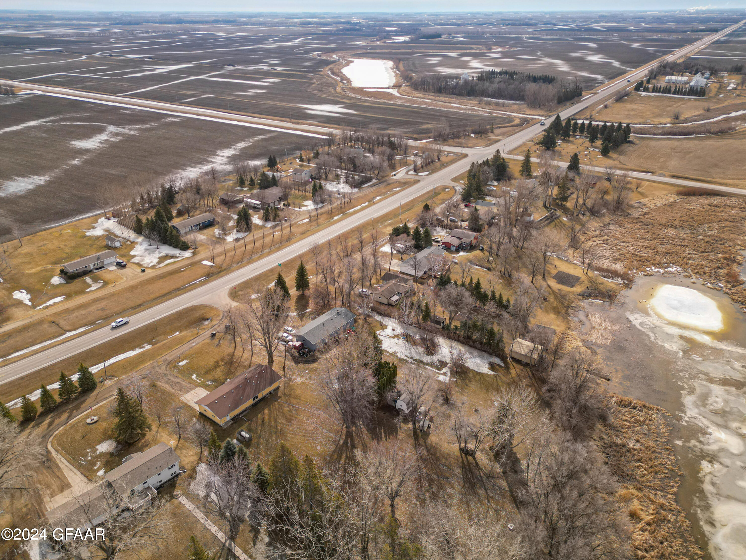 10211 452ND Avenue NW