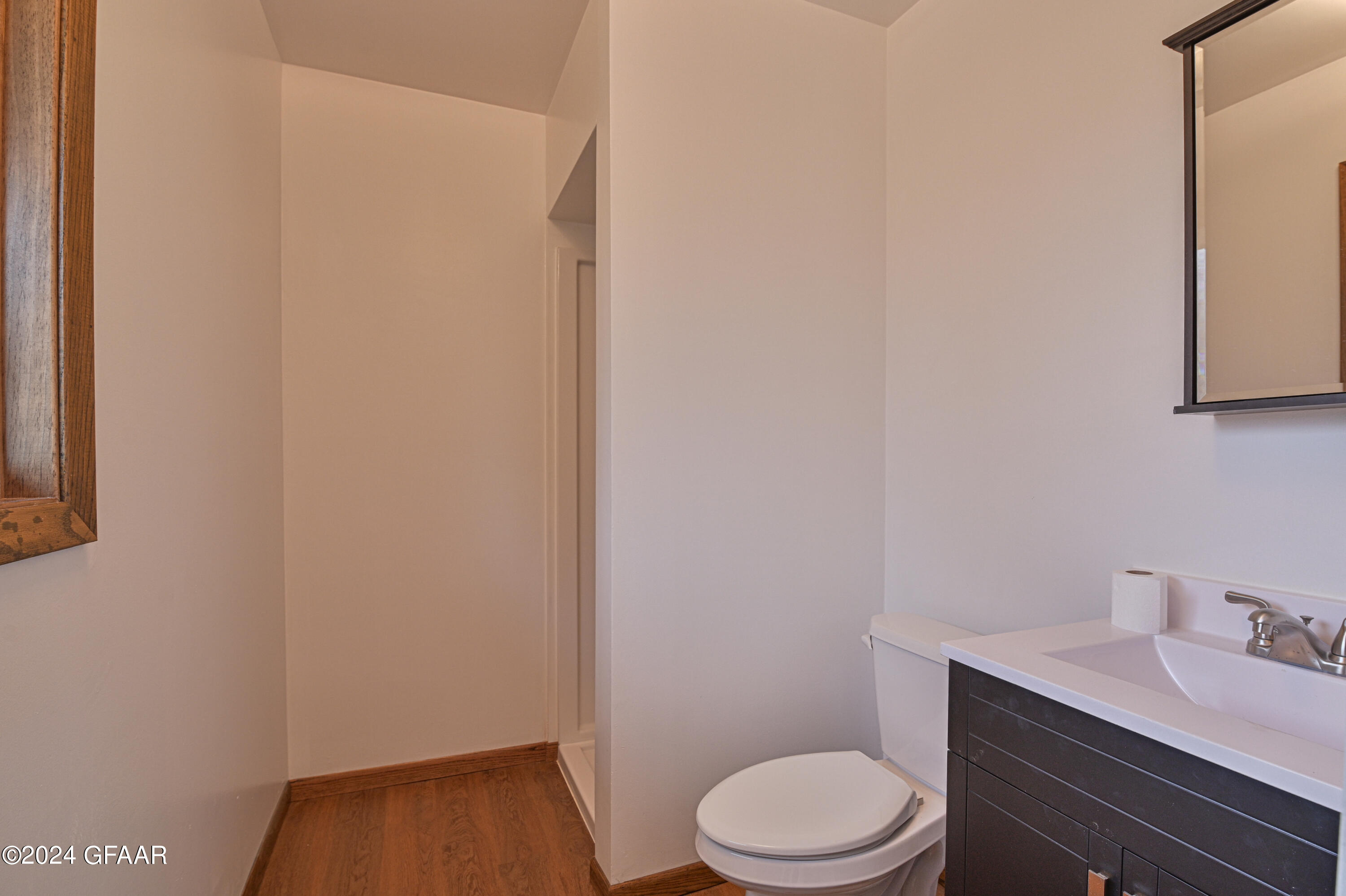 10211 452ND Avenue NW