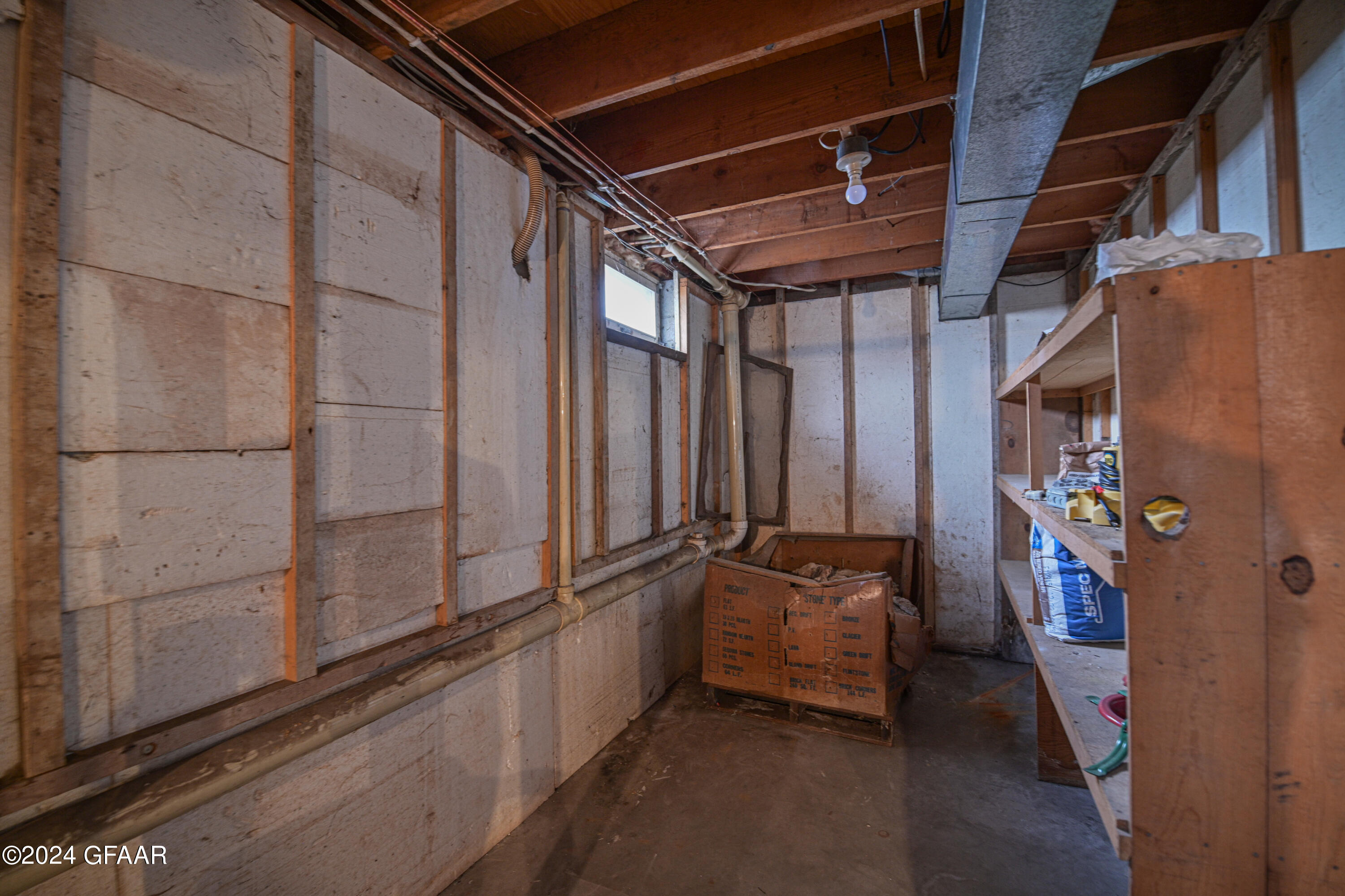 10211 452ND Avenue NW