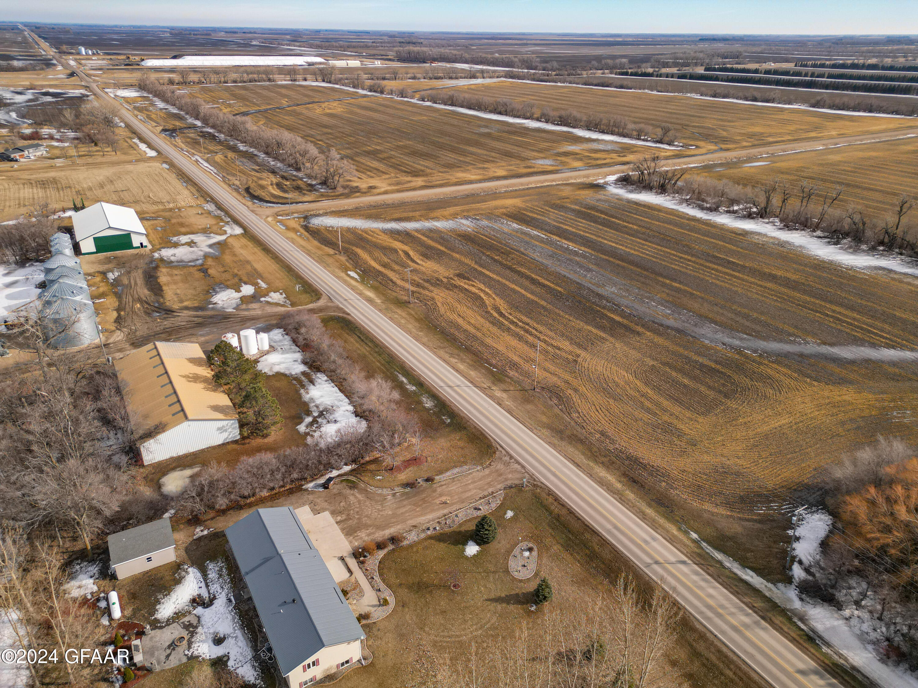 1220 EAGLE Avenue NE