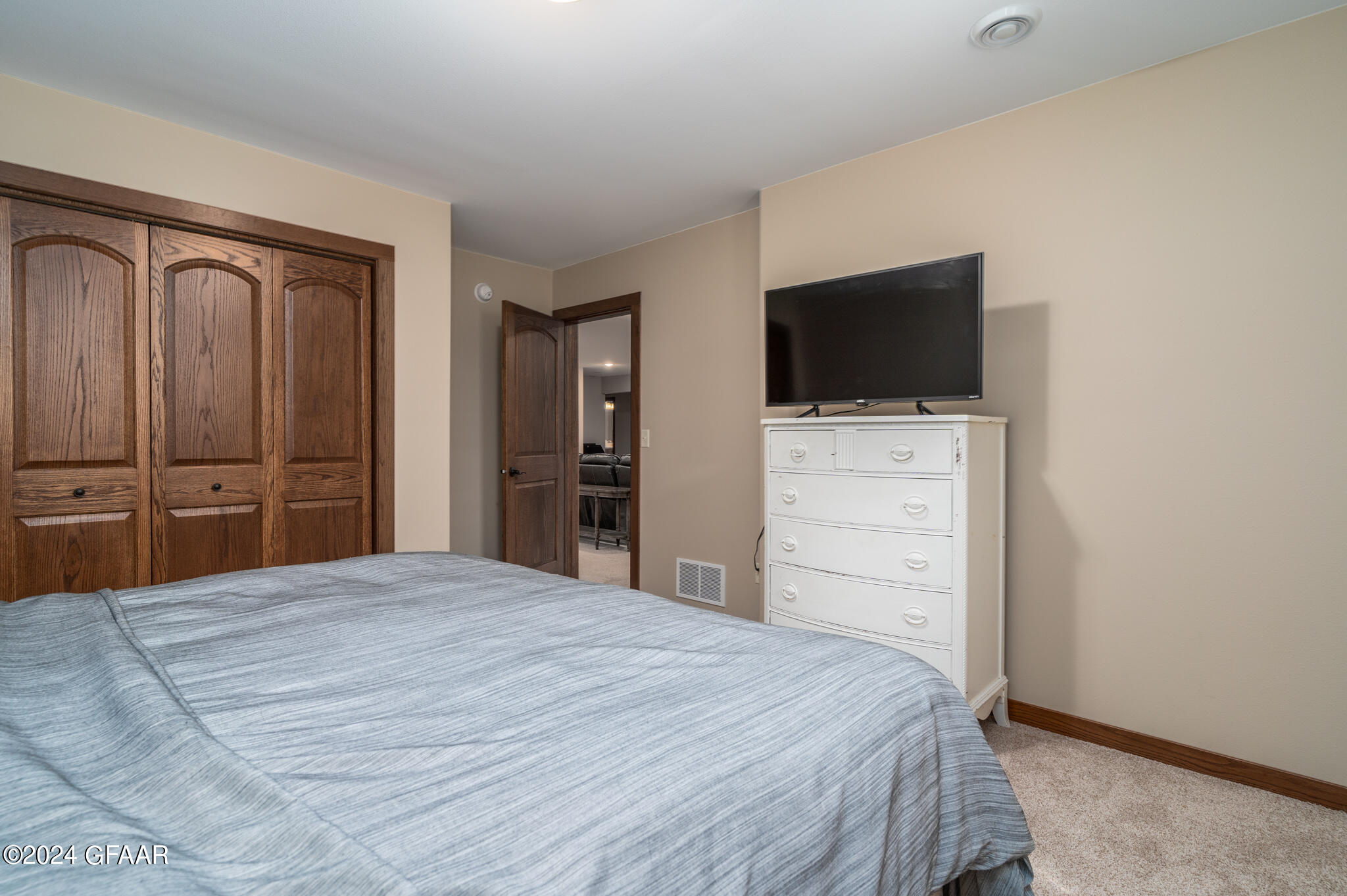 5525 ELM TWIG Drive