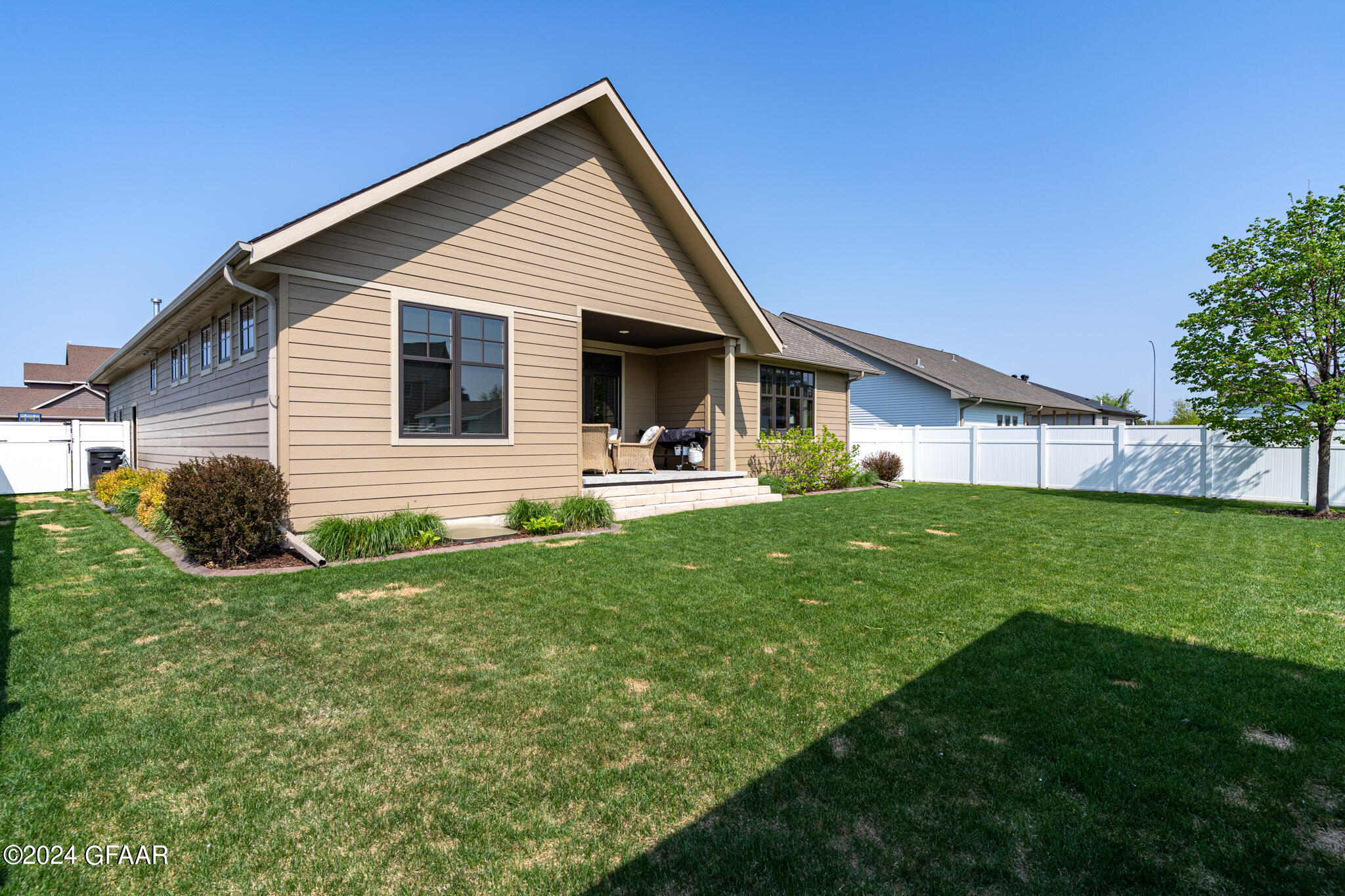 5525 ELM TWIG Drive