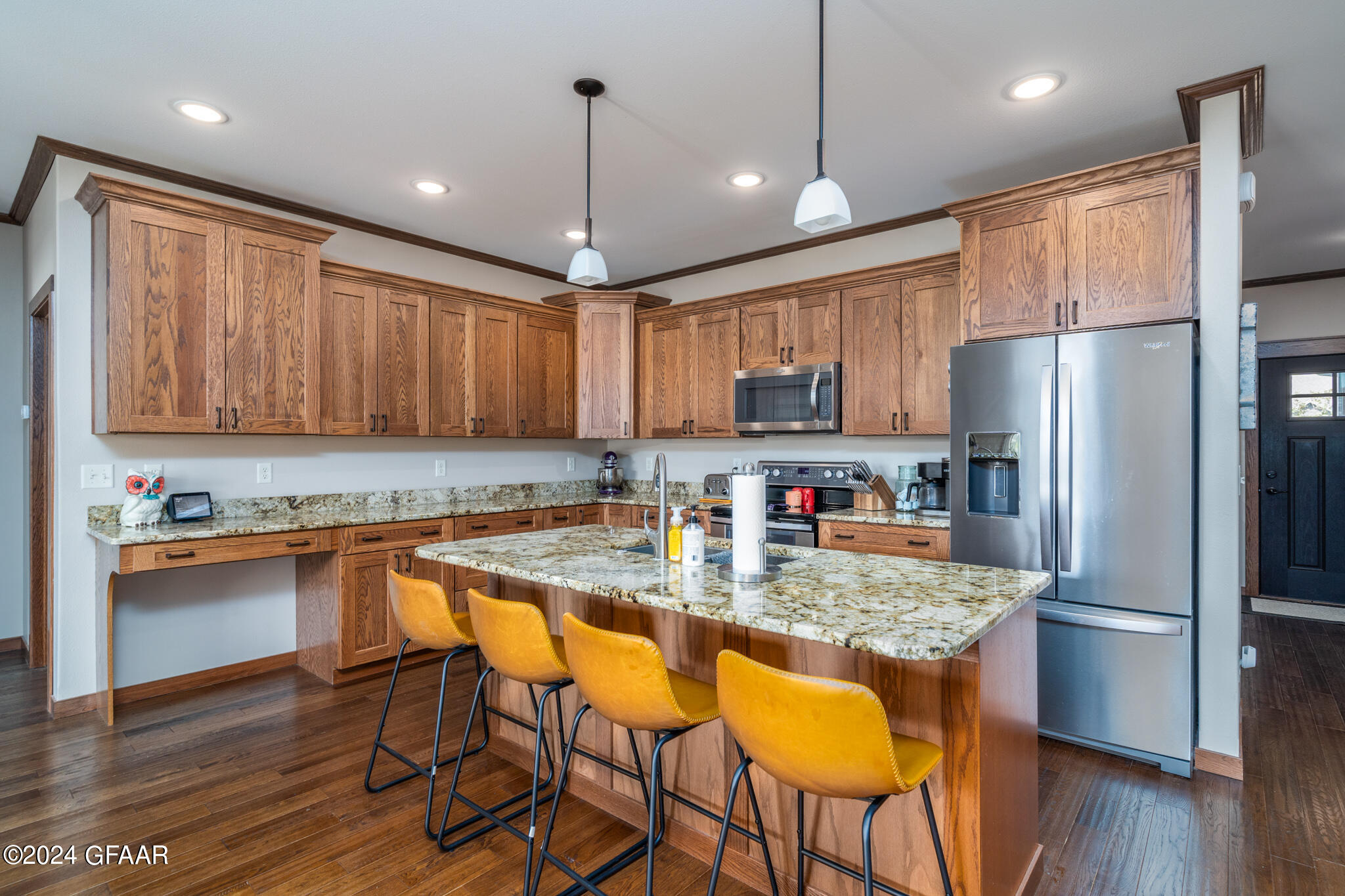 5525 ELM TWIG Drive