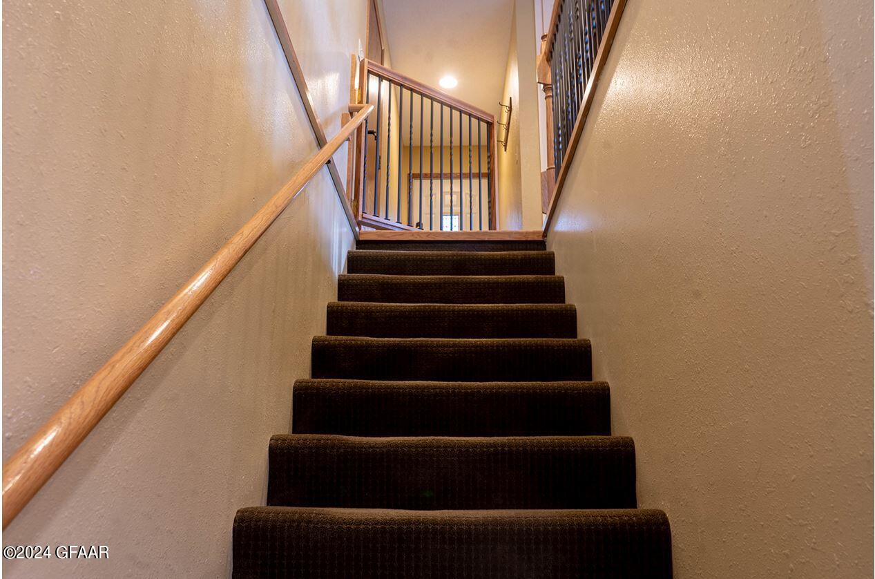 1125 MORGAN Place