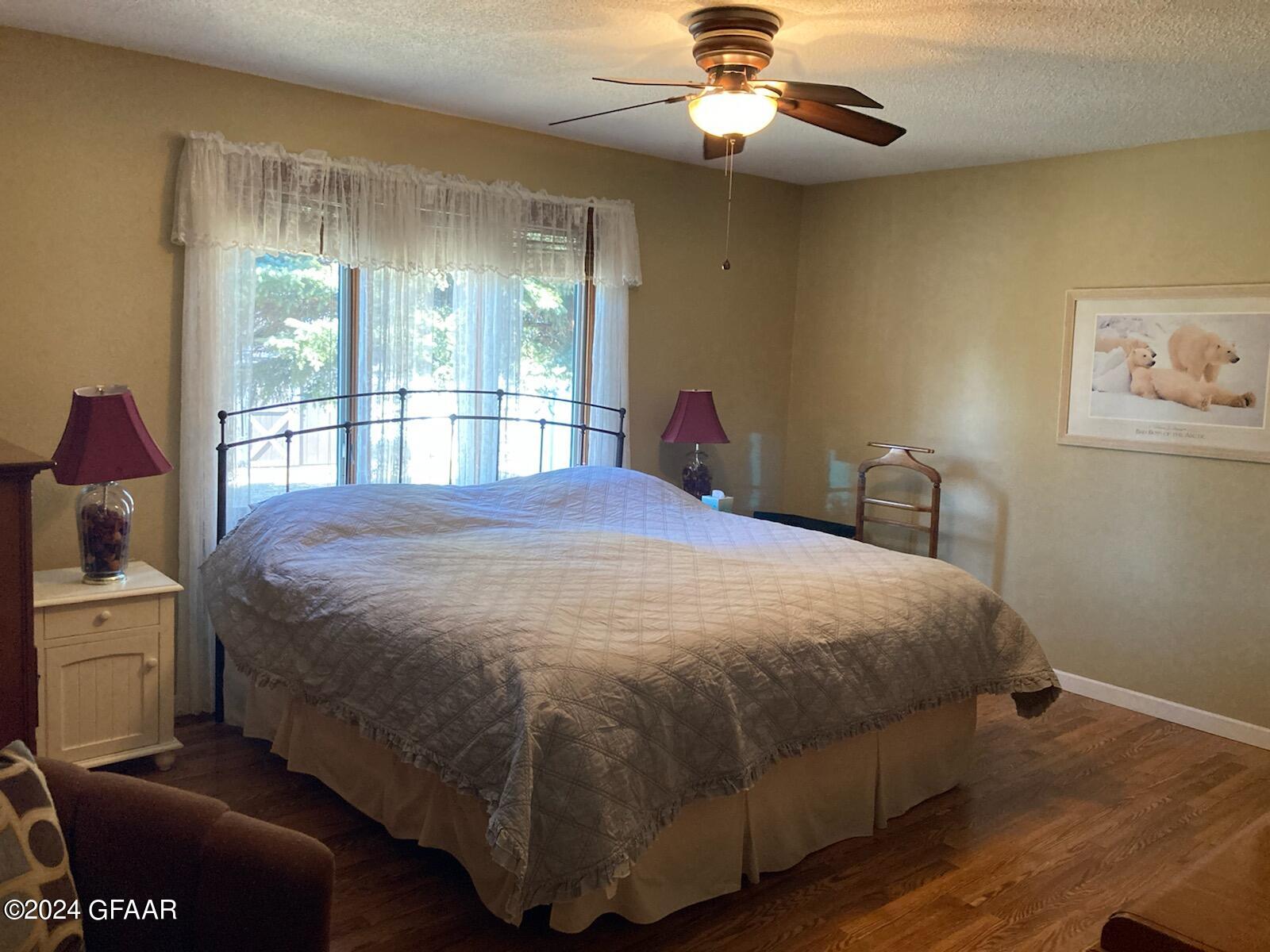 1125 MORGAN Place