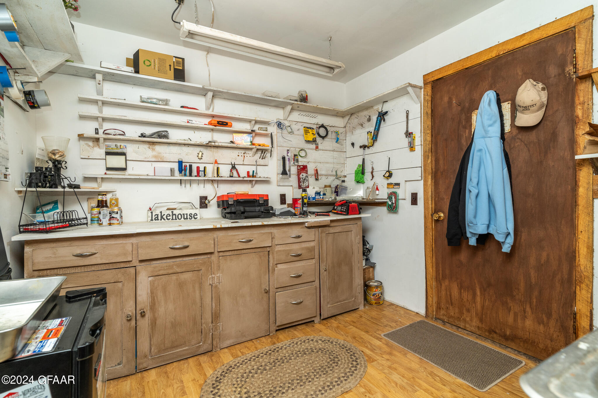 15861 SANDY BEACH Road SE