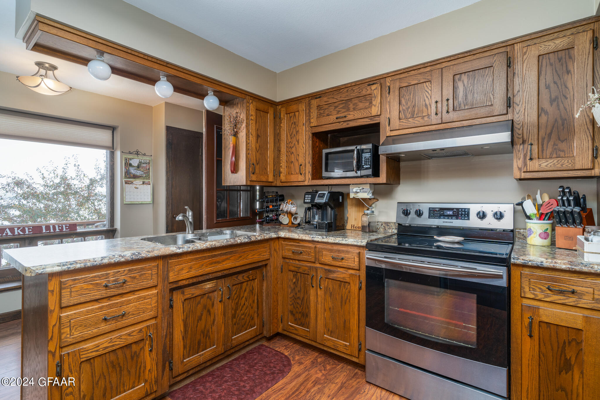 15861 SANDY BEACH Road SE