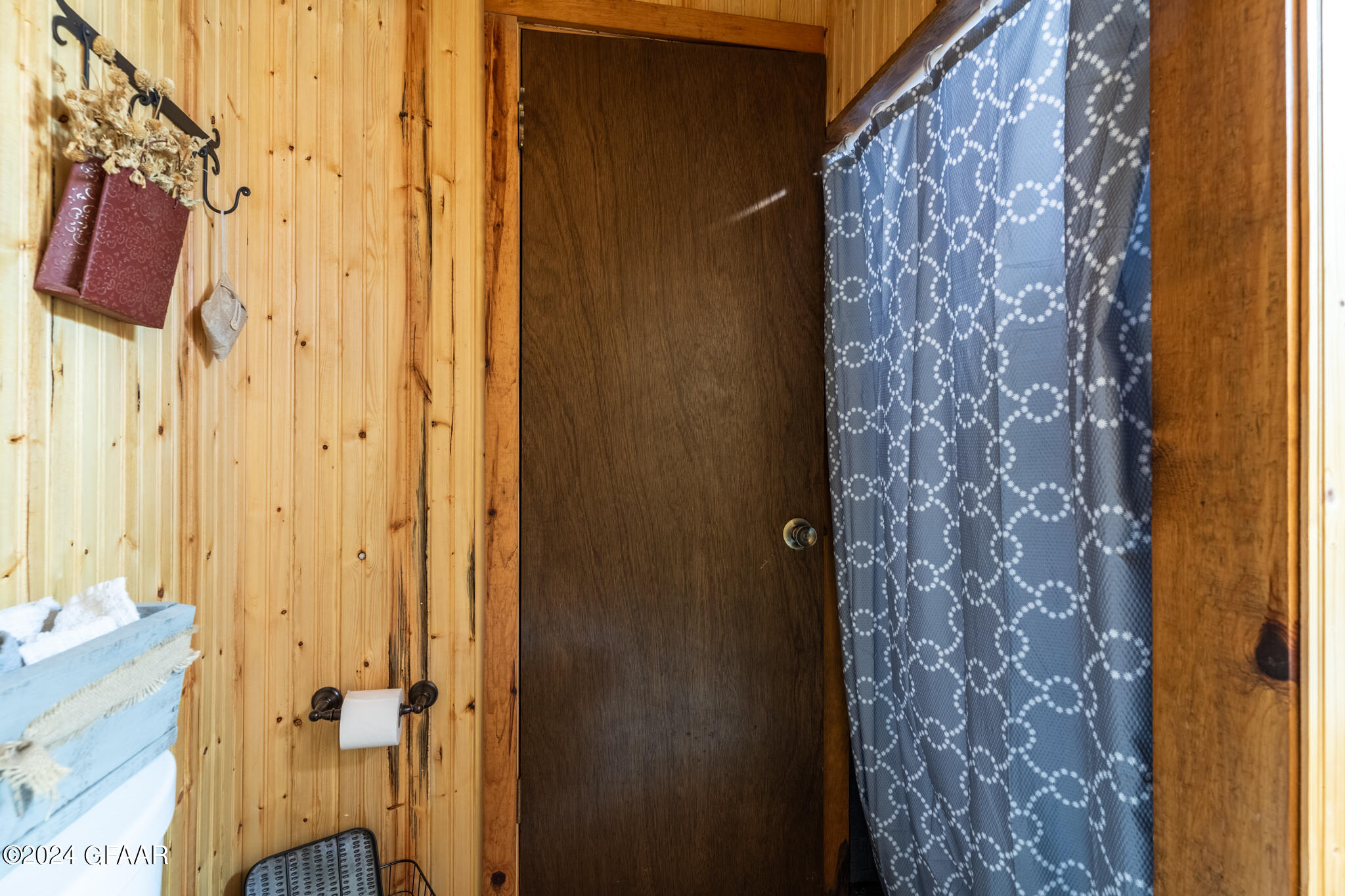 15861 SANDY BEACH Road SE