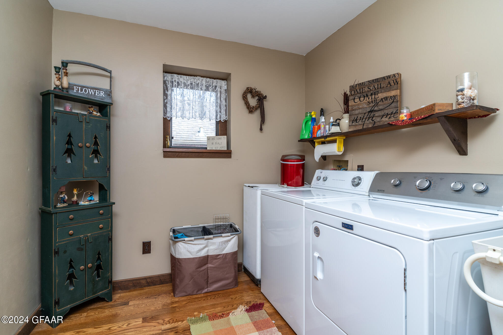 15861 SANDY BEACH Road SE