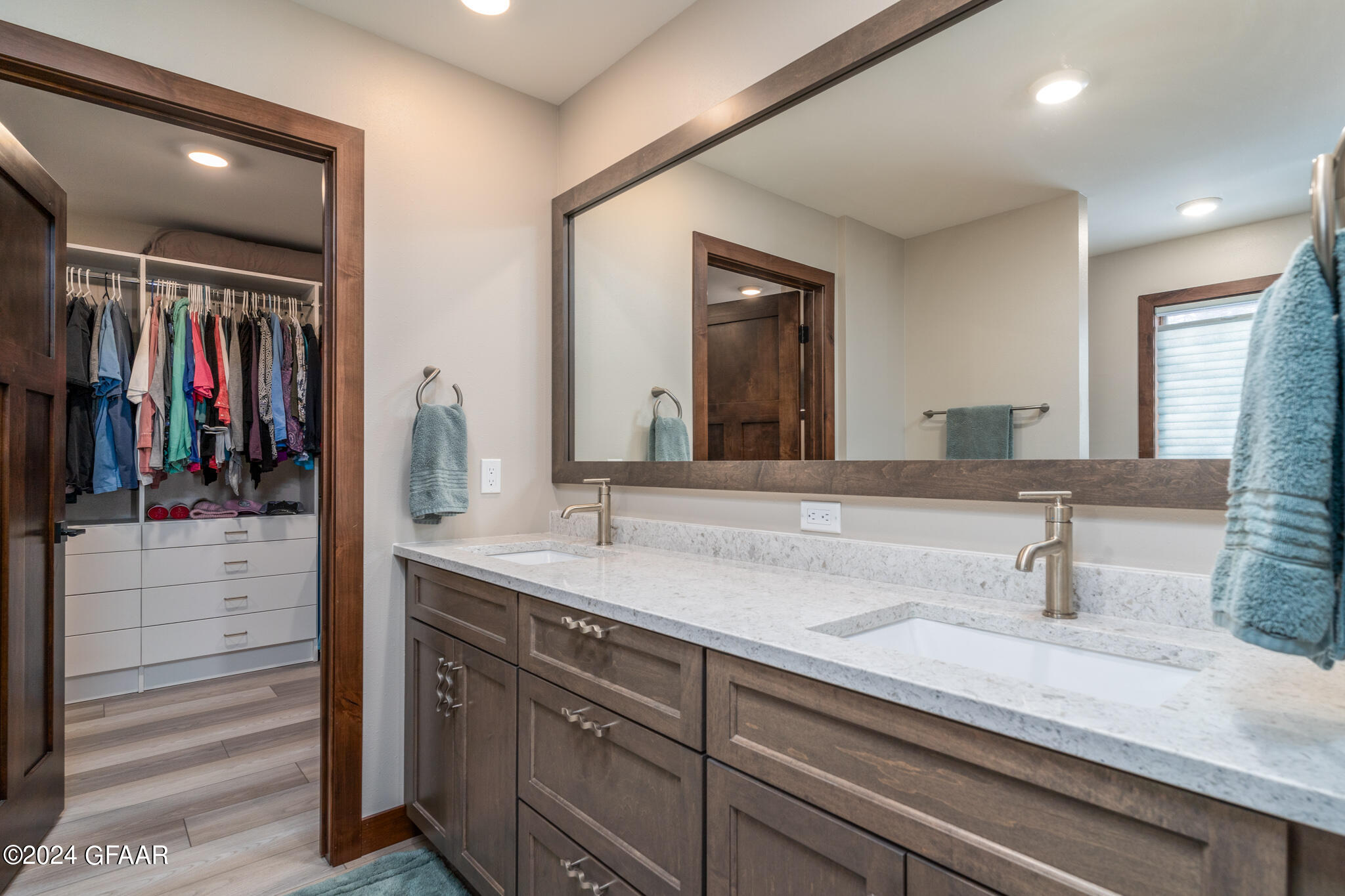 38880 POISSANT Drive SE