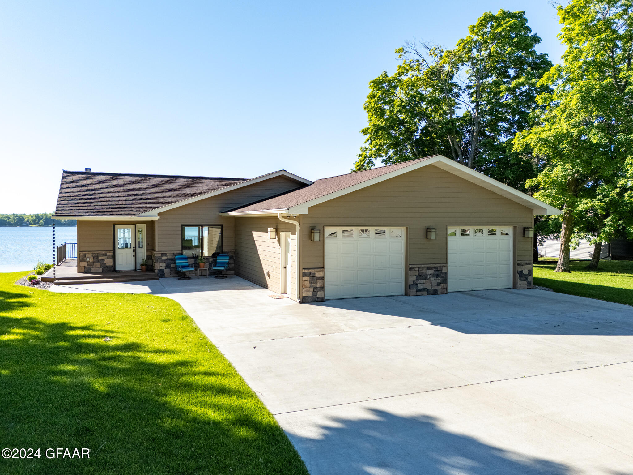 38880 POISSANT Drive SE