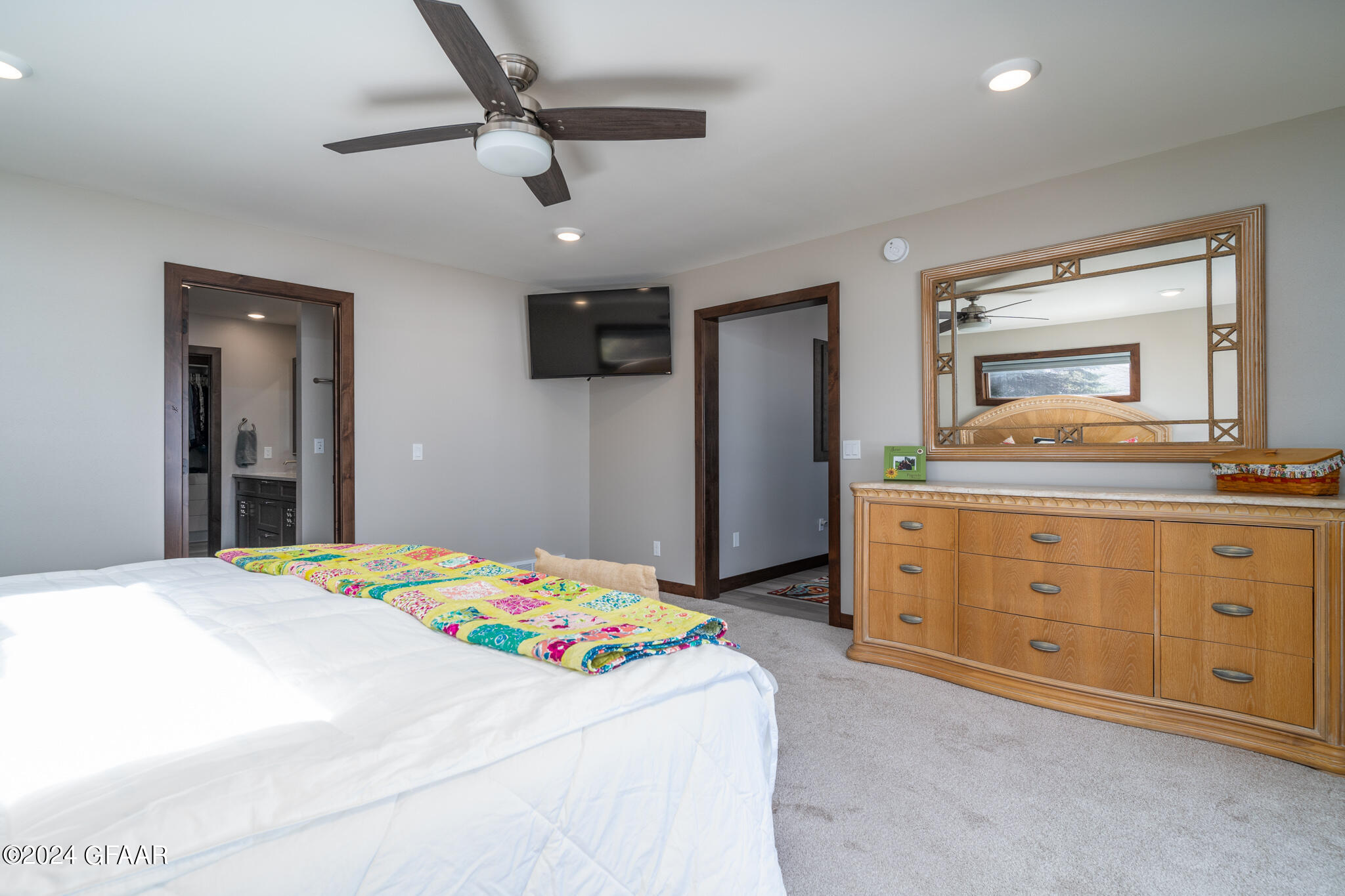 38880 POISSANT Drive SE