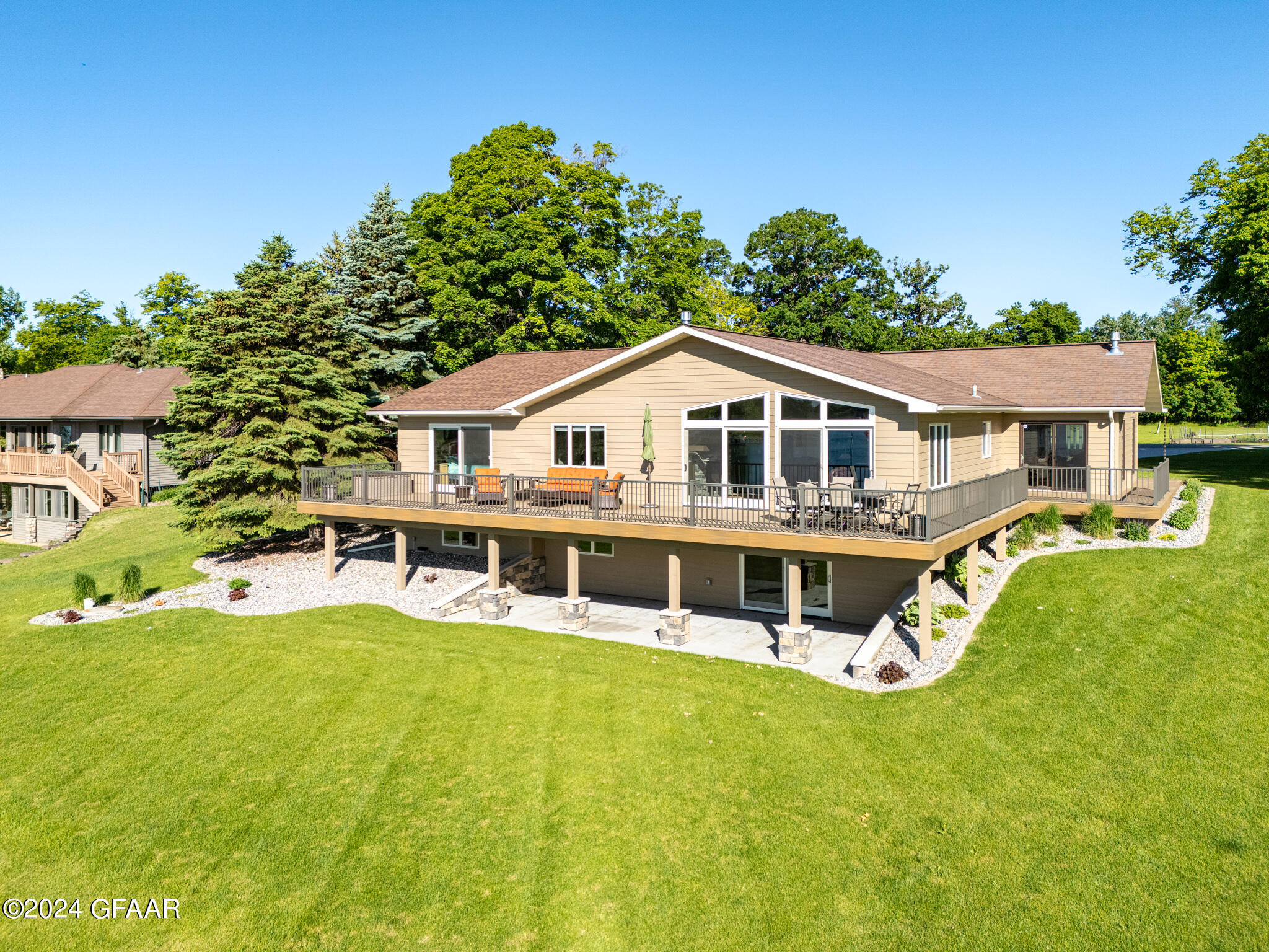 38880 POISSANT Drive SE
