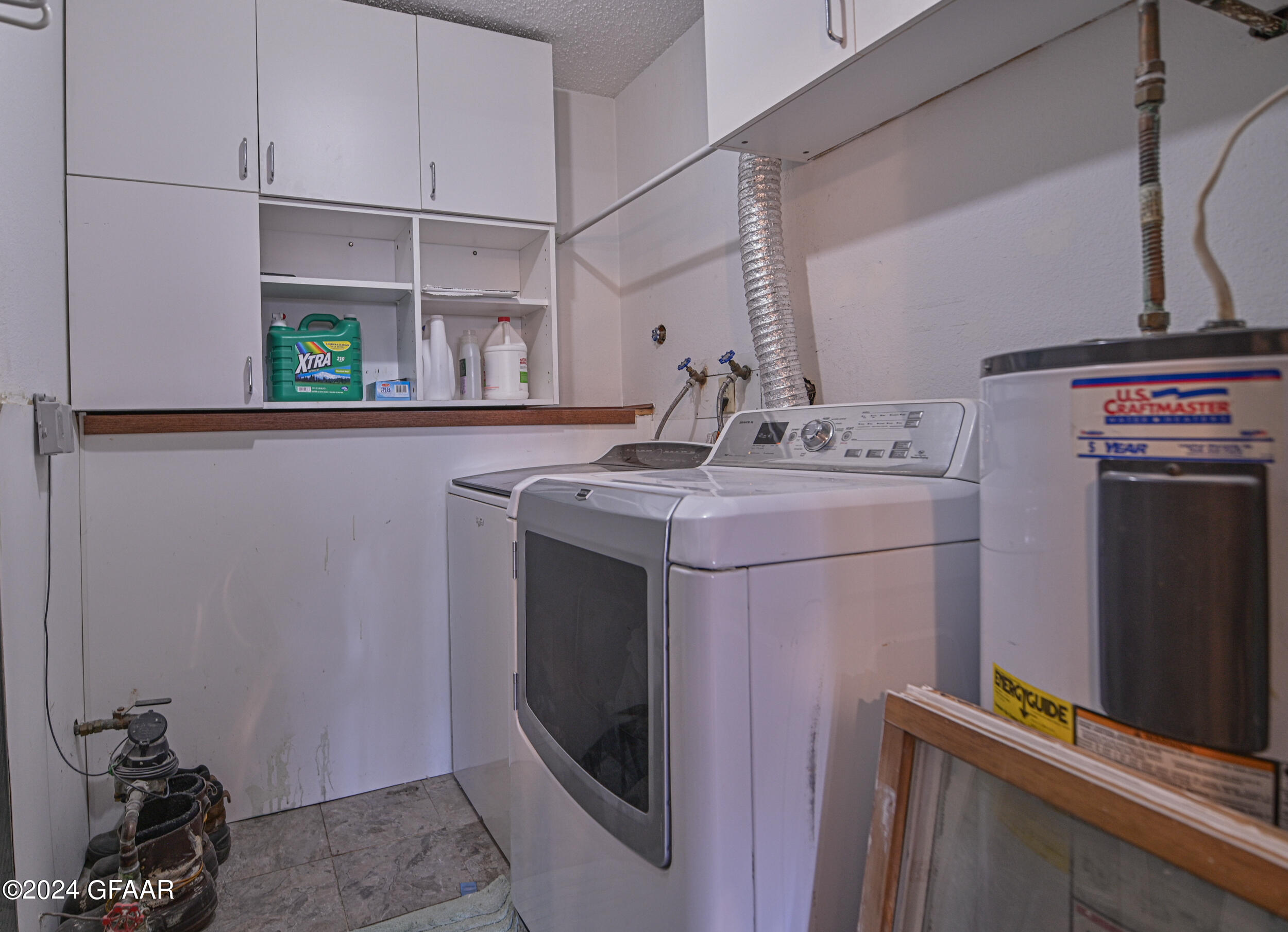 2253 SPRINGBROOK Court