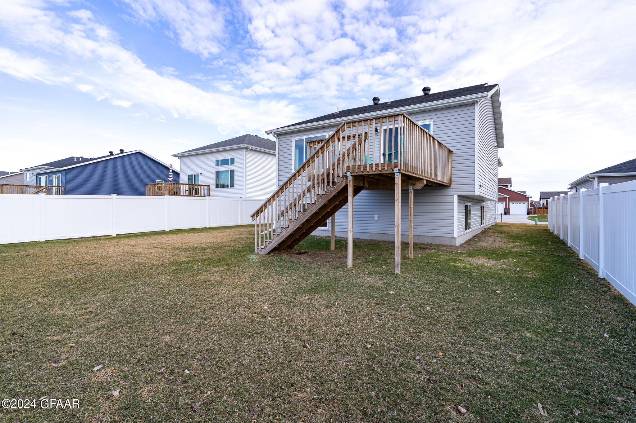 947 CEDAR BURLS Drive