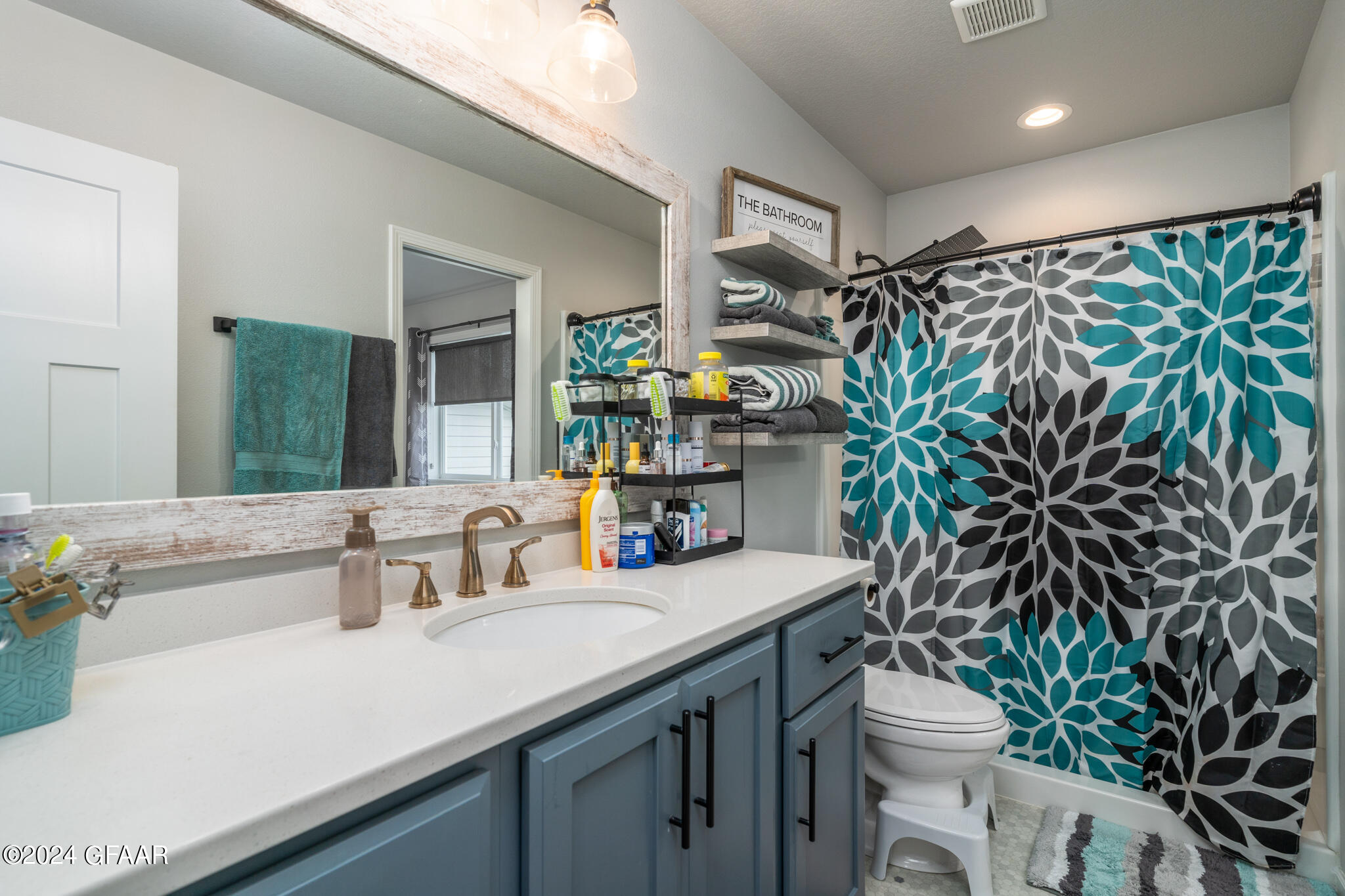 947 CEDAR BURLS Drive