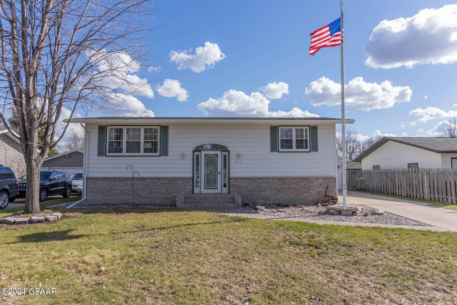 713 GREAT PLAINS Court