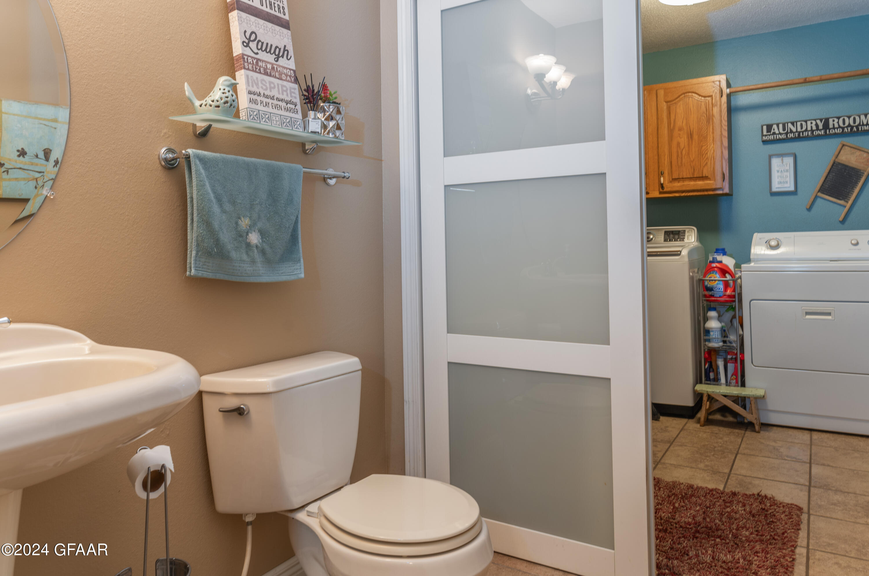 366 WOODLAND Circle