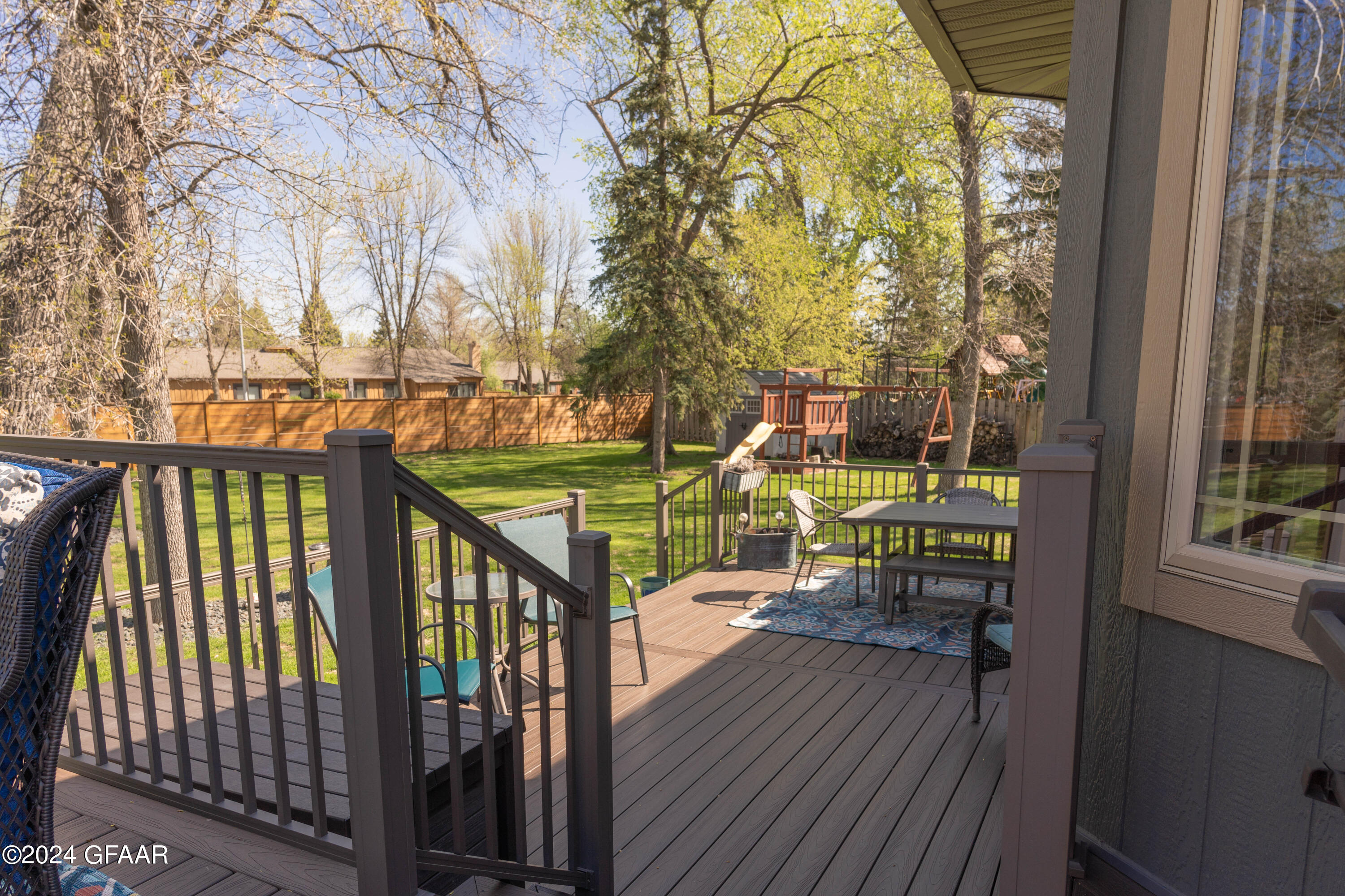 366 WOODLAND Circle