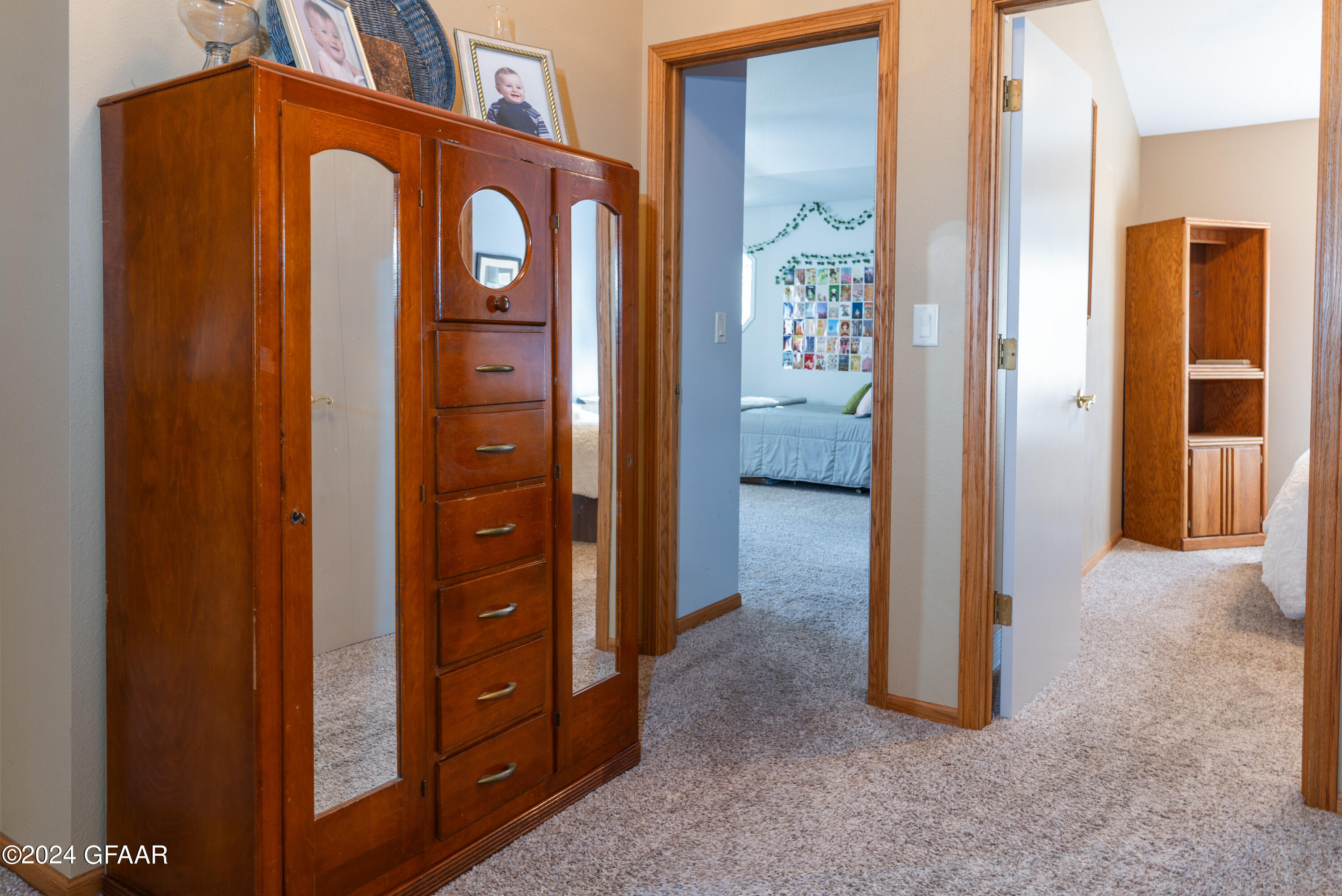 366 WOODLAND Circle