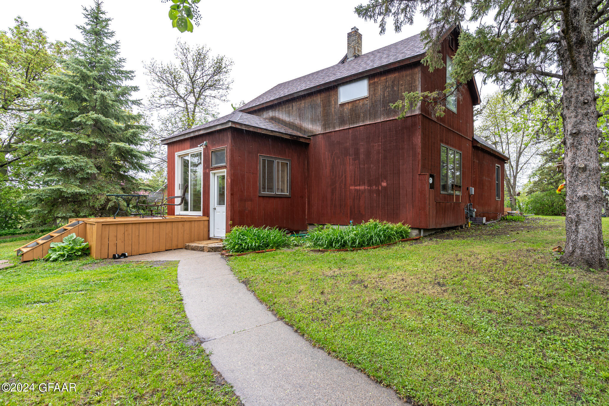 401 JEFFERSON Avenue