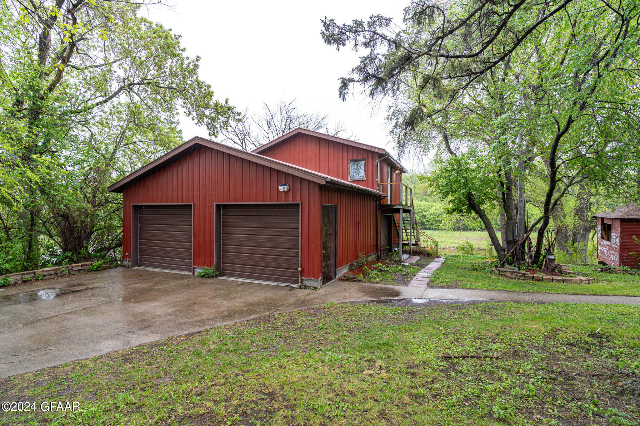 401 JEFFERSON Avenue