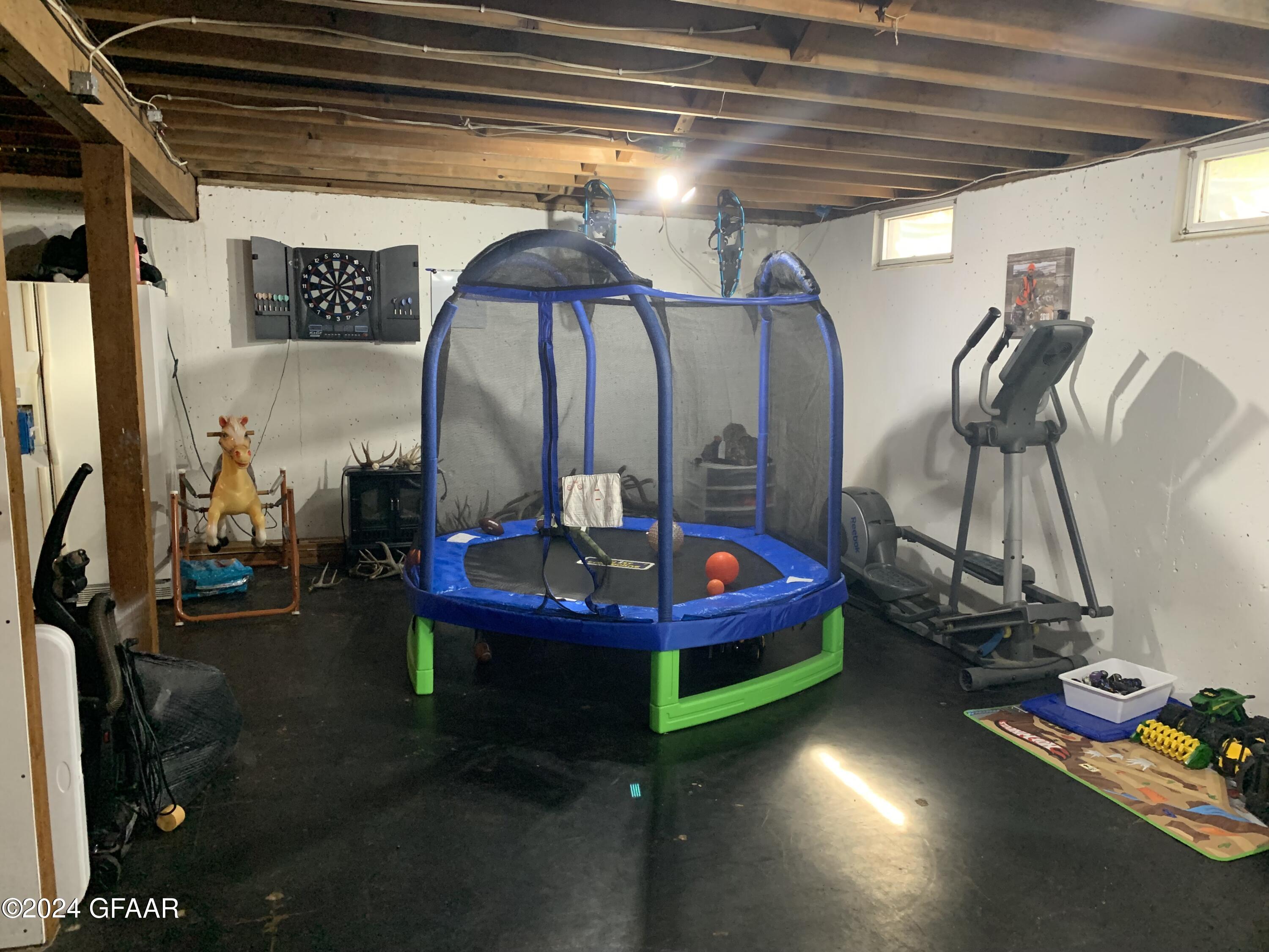 411 EMMERLING CIRCLE Circle