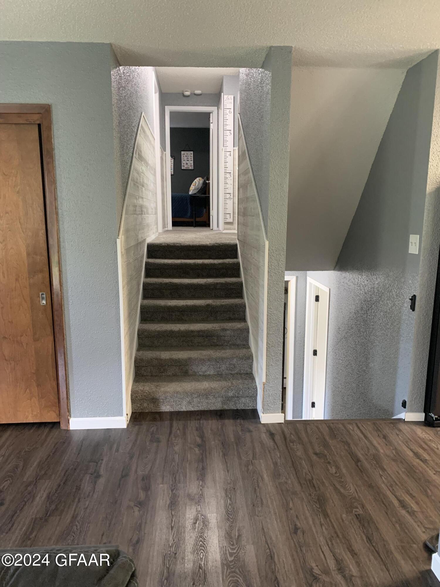 411 EMMERLING CIRCLE Circle