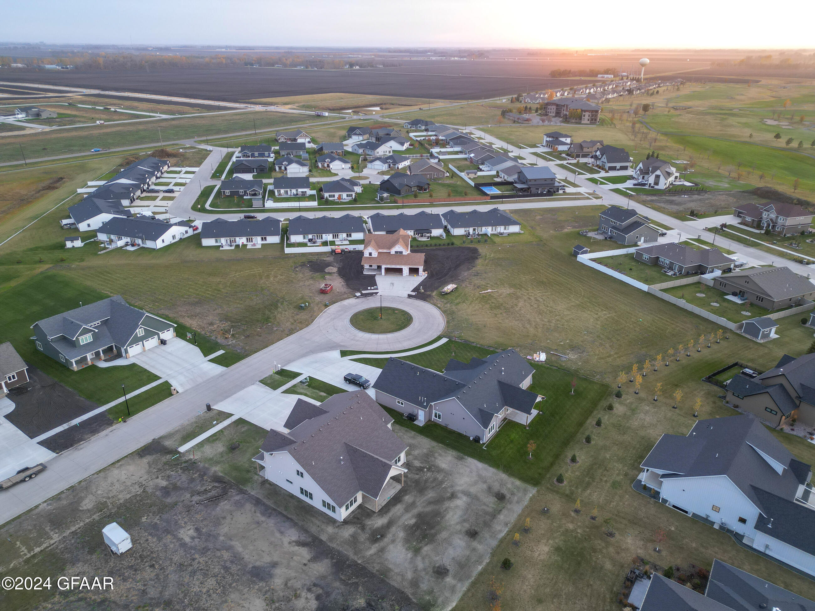 5943 SYLVIA Circle